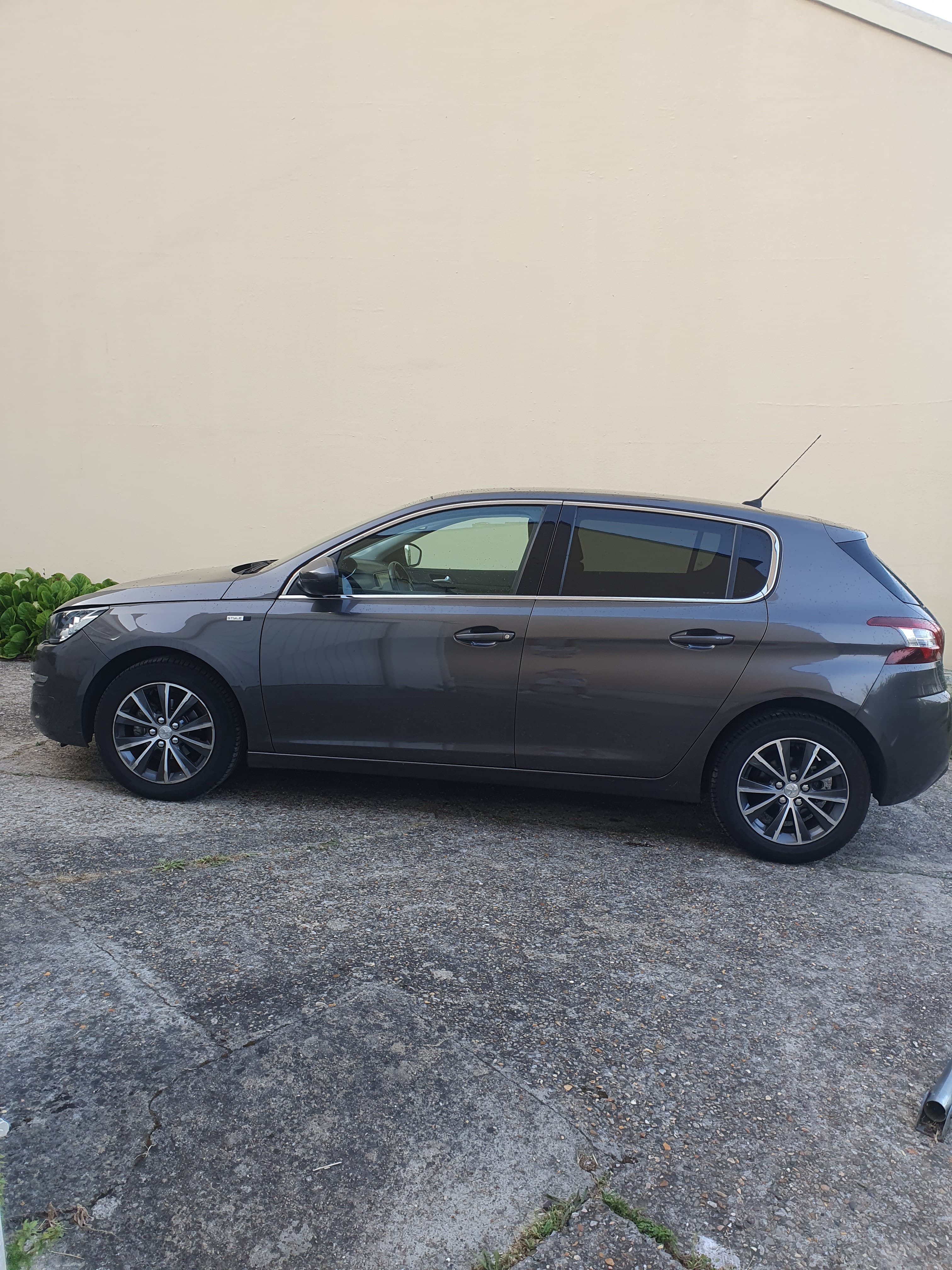 Peugeot 308 avec Climatisation