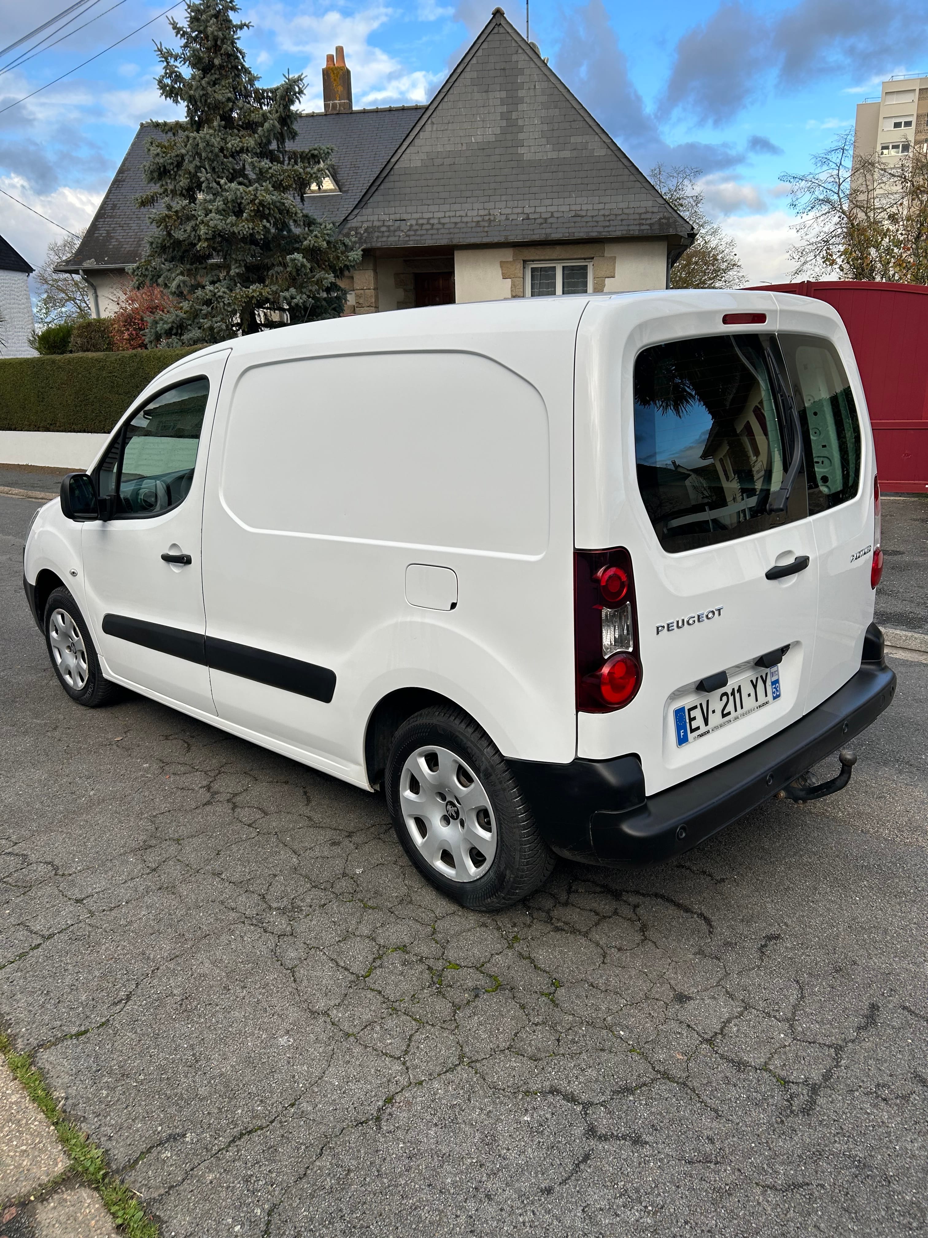Peugeot Partner Fourgon avec Audio Bluetooth