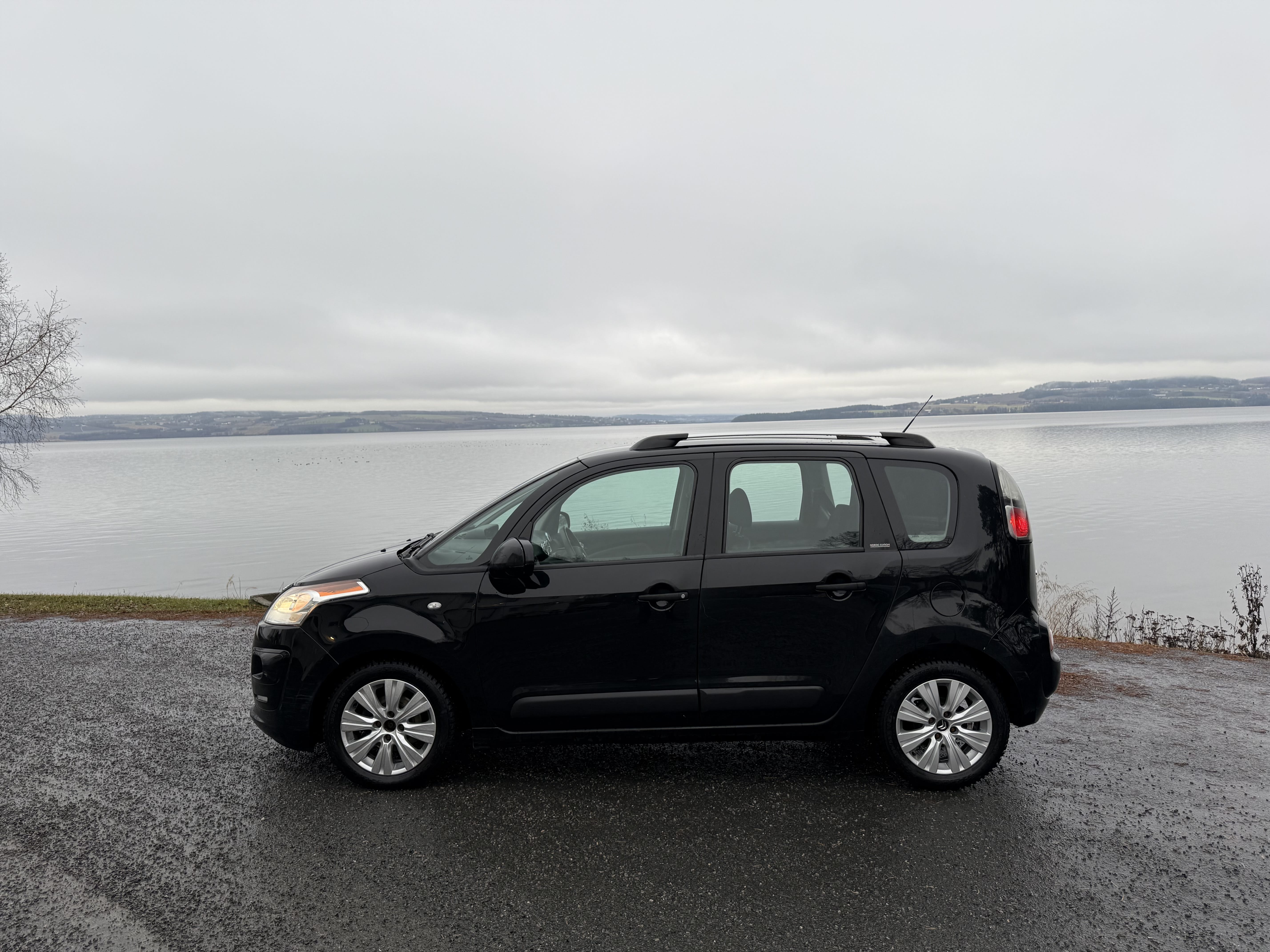 Citroen C3 Picasso Automat - Gratis parkering with Air conditioning