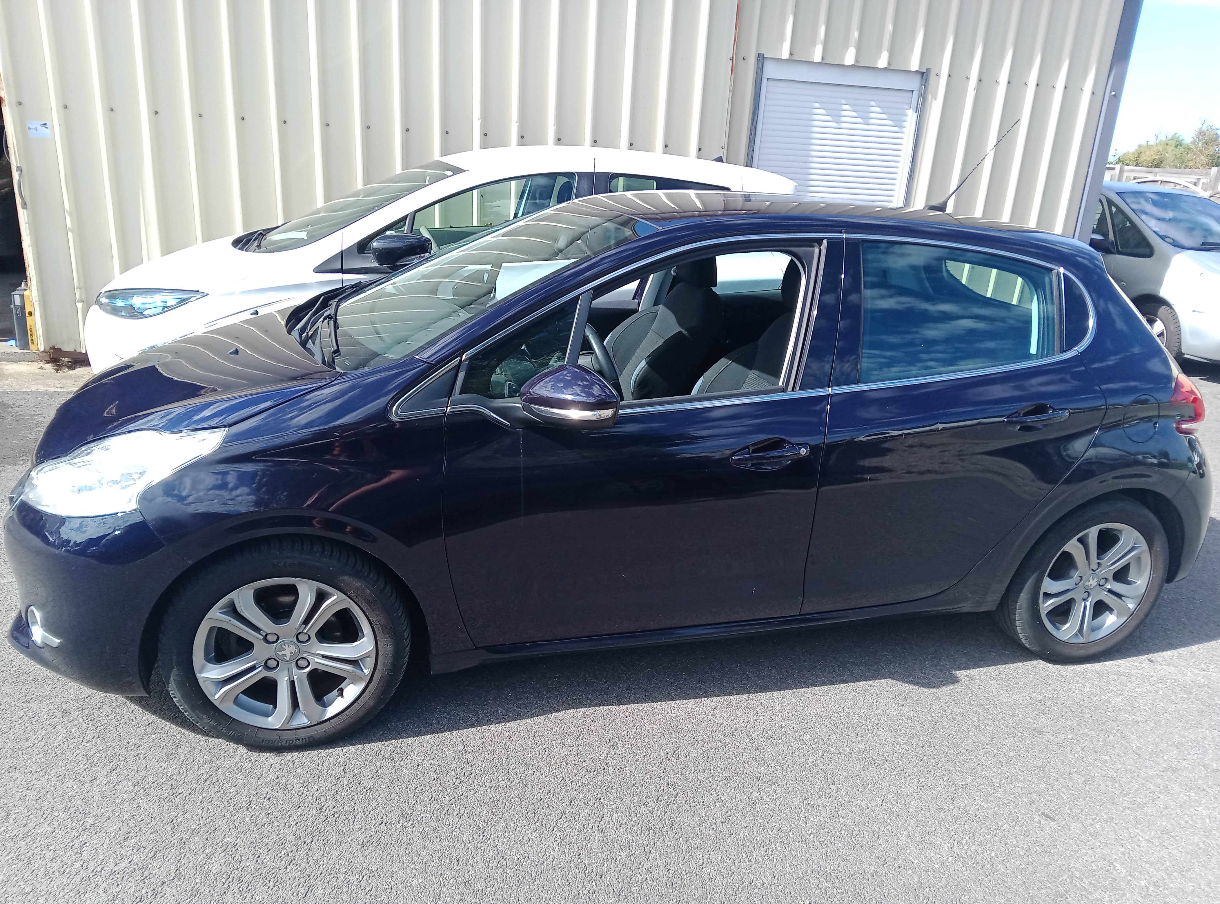 Peugeot 208 avec Climatisation