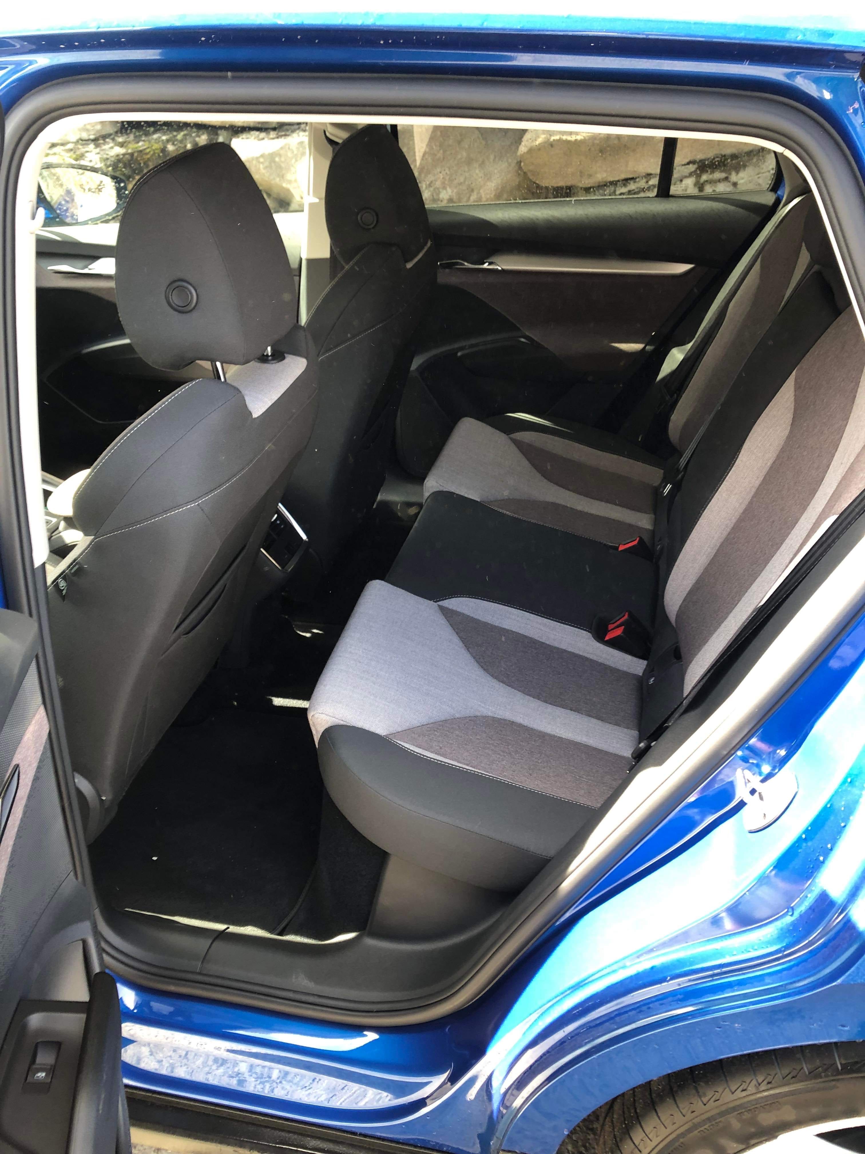 Skoda Enyaq 60 med Lydinngang