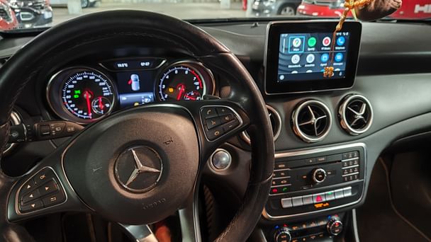 Mercedes Classe GLA avec Siège bébé