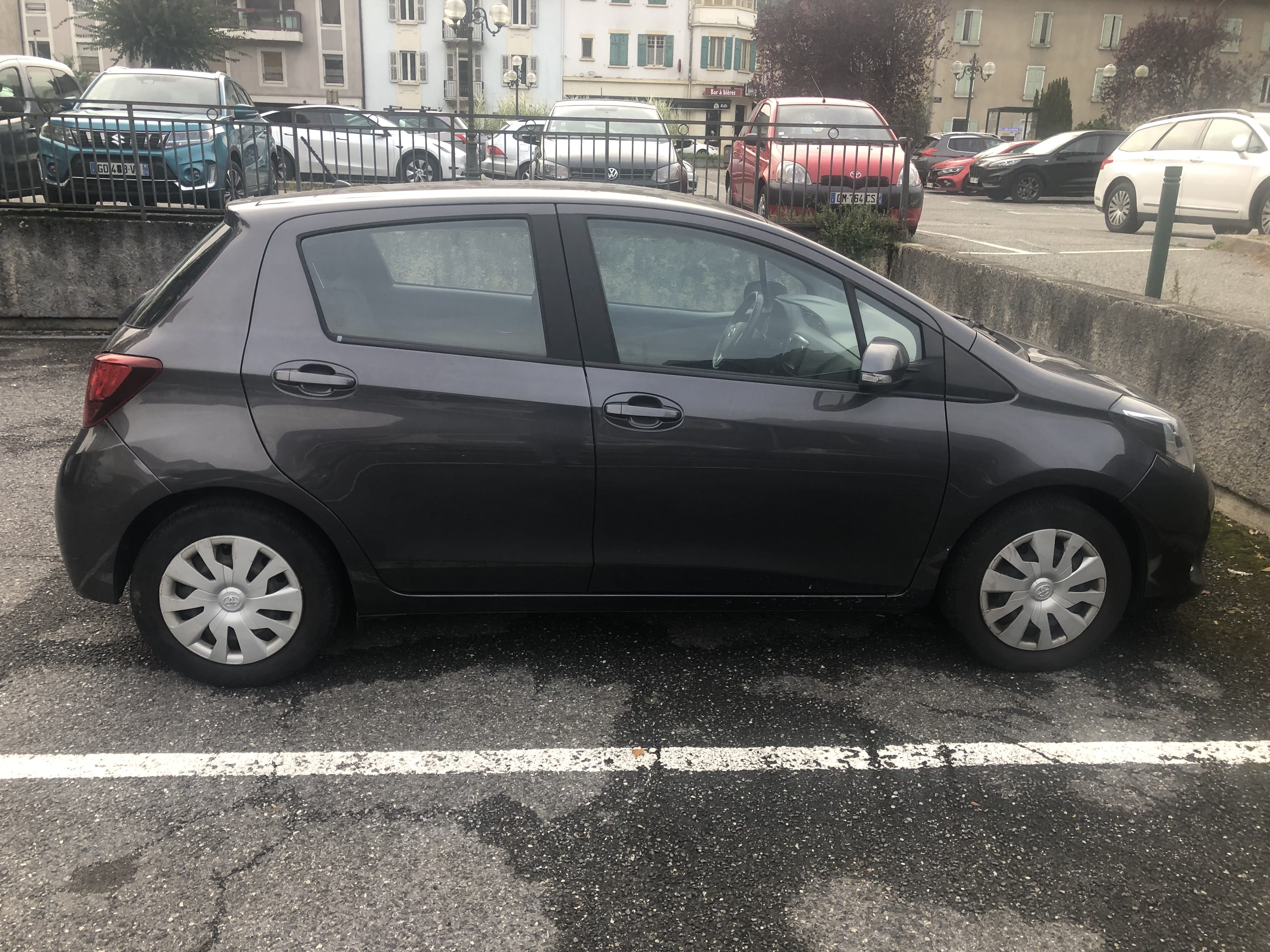 Toyota Yaris, 2015, Essence 95