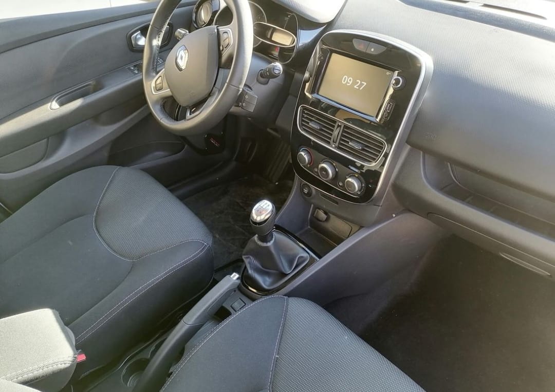 Renault Clio 1.5 dci avec Entrée audio / iPod