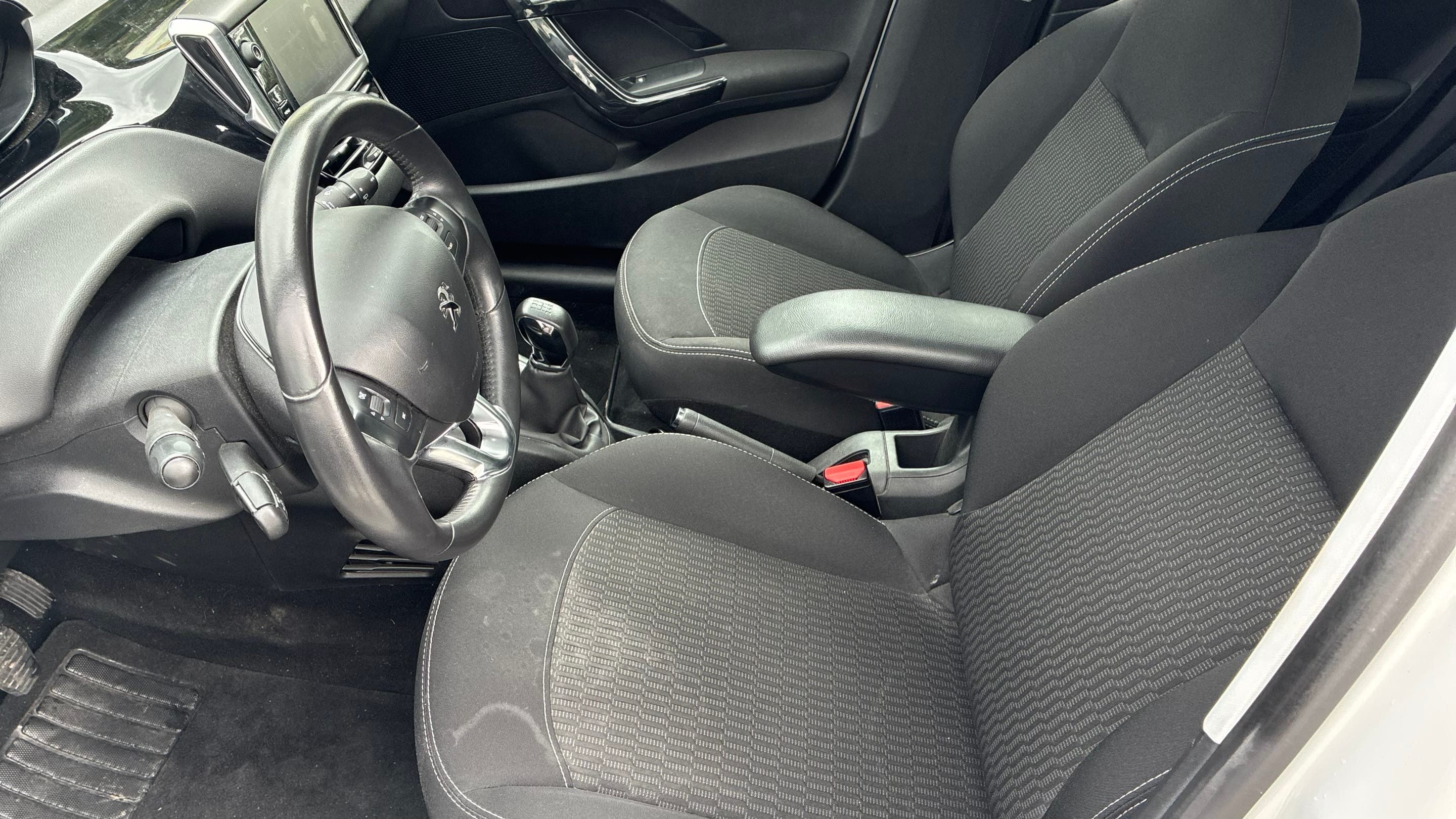 Peugeot 208 avec Audio Bluetooth