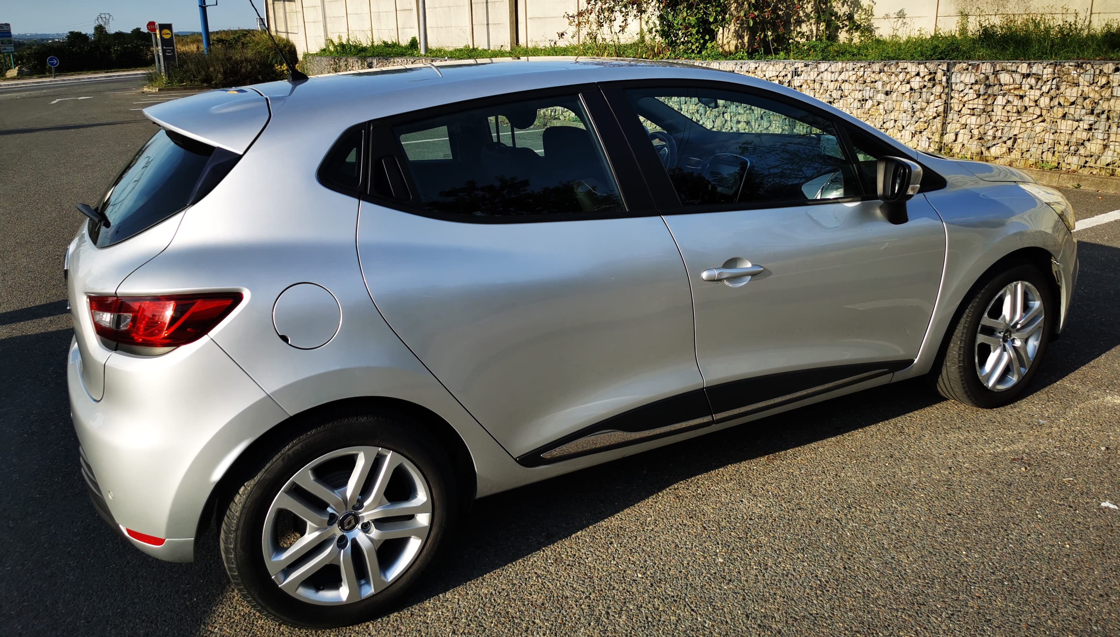 Renault Clio avec Apple CarPlay