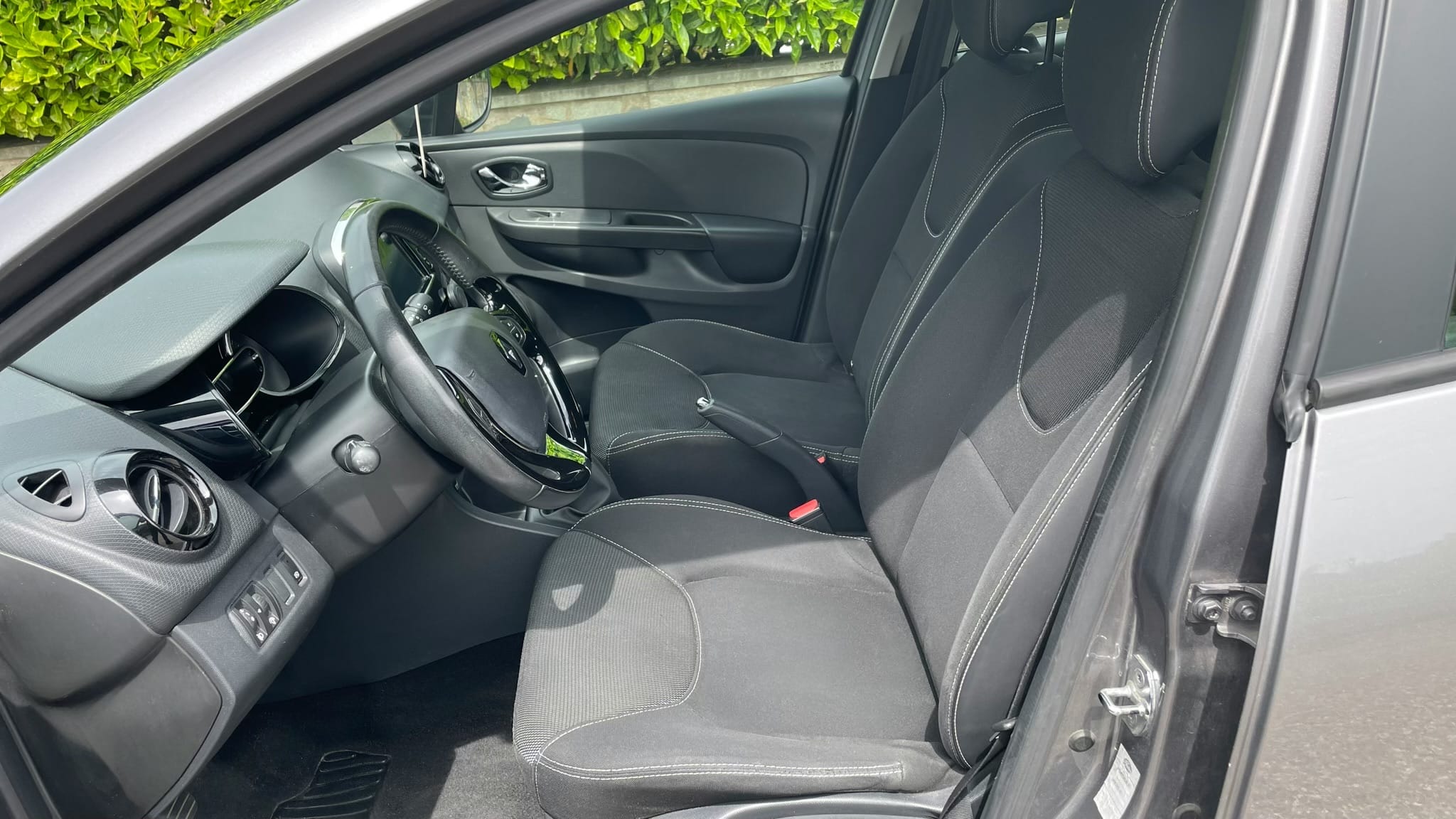 Renault Clio avec Régulateur de vitesse
