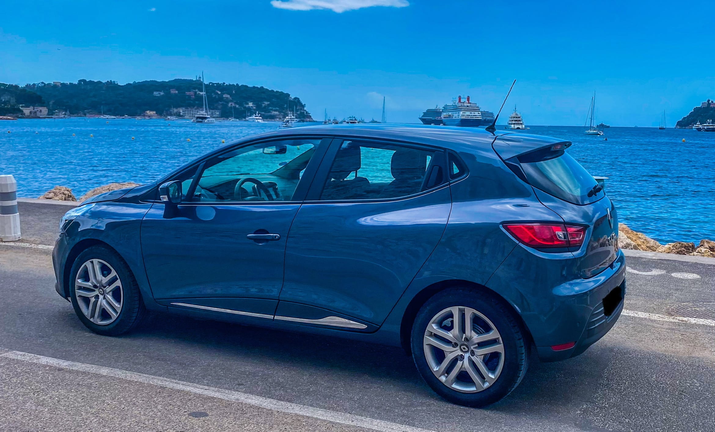 Renault Clio 165 avec GPS