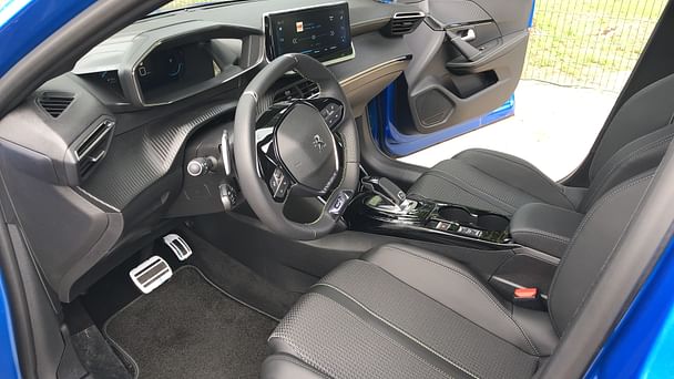 Peugeot 208 208 II 1.2 PTEC