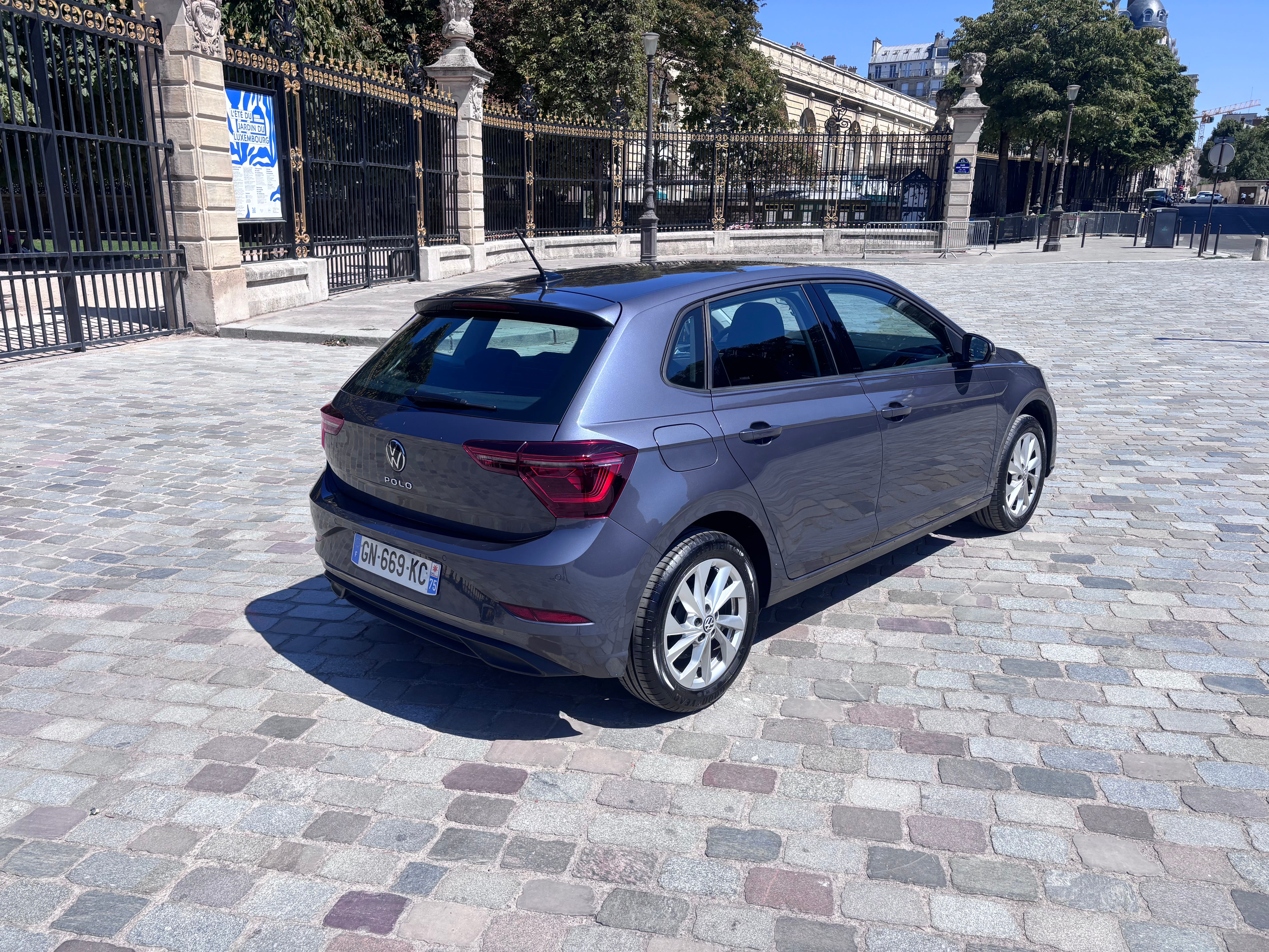 Volkswagen Polo avec GPS