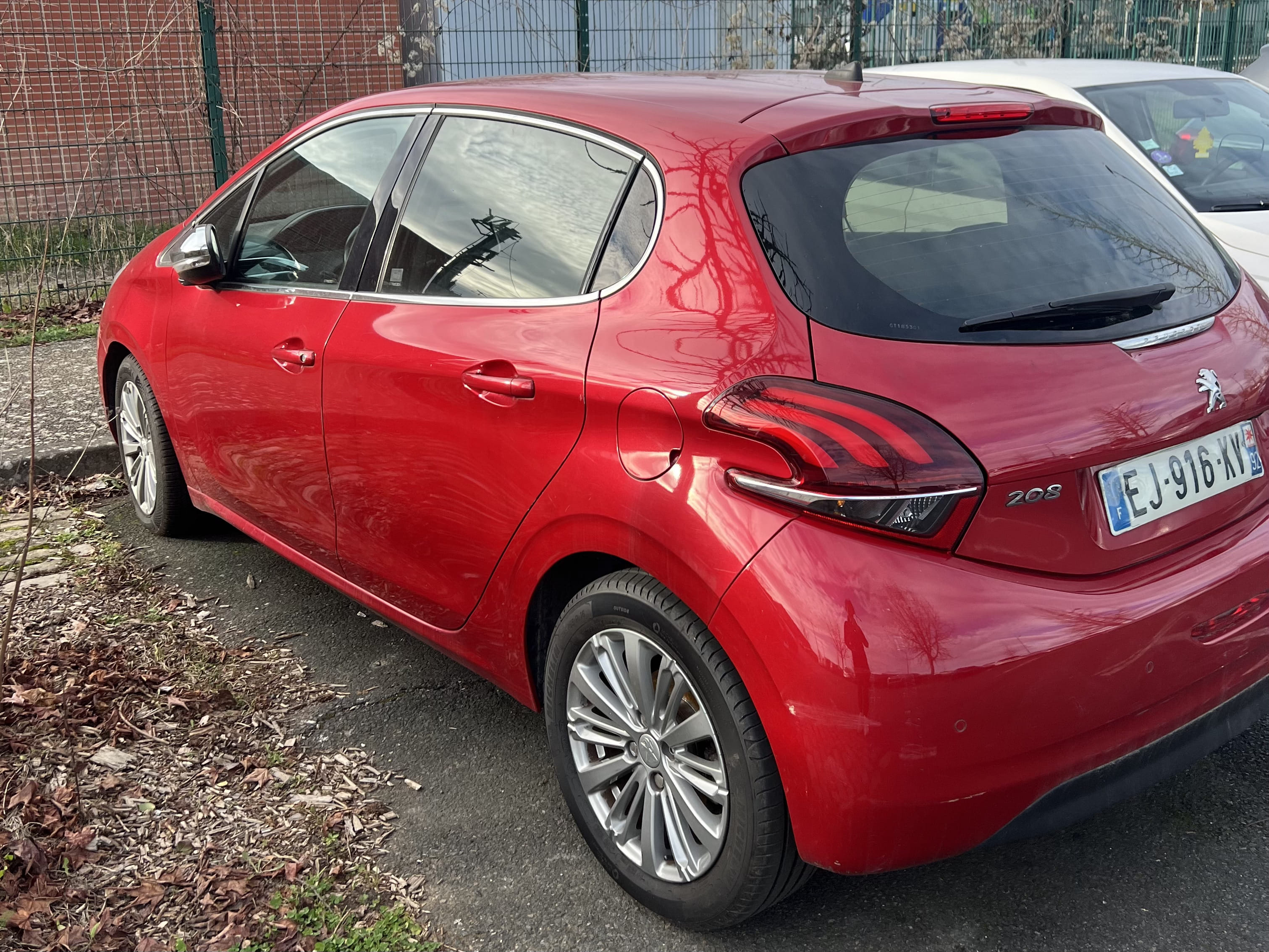 Peugeot 208 avec Régulateur de vitesse