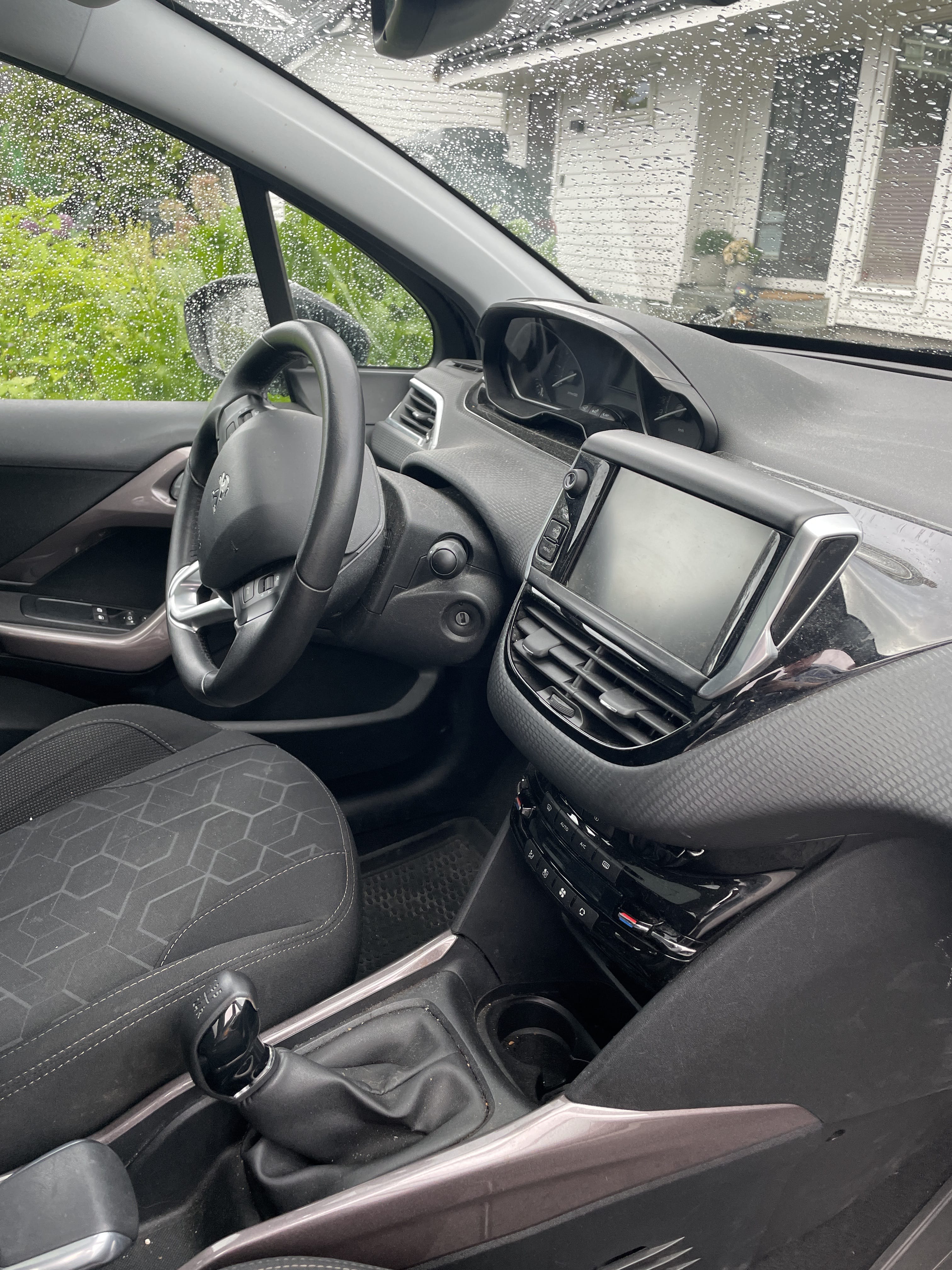 Peugeot 2008 med Bluetooth audio