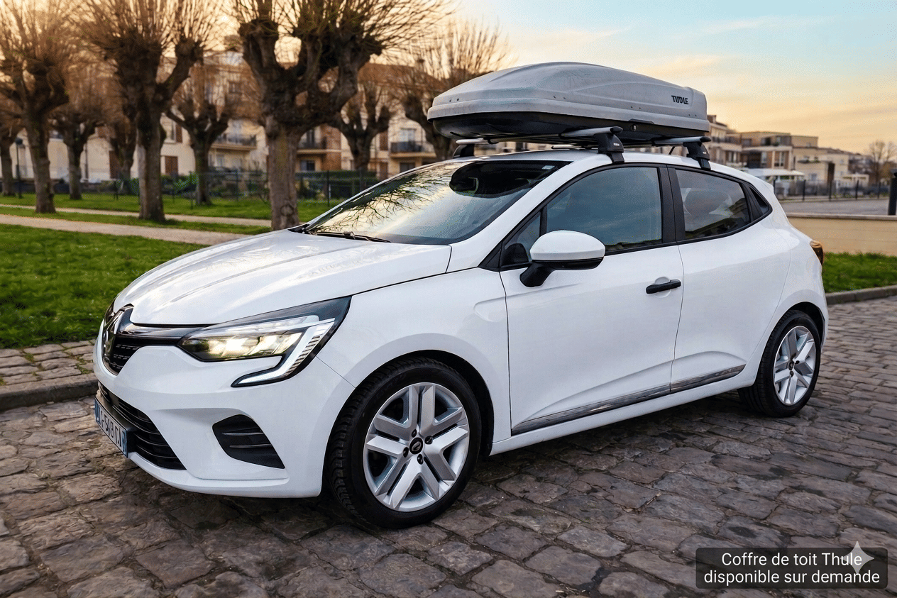 Renault Clio + Options Coffre de toit + siège enfant, 2021, Essence 95