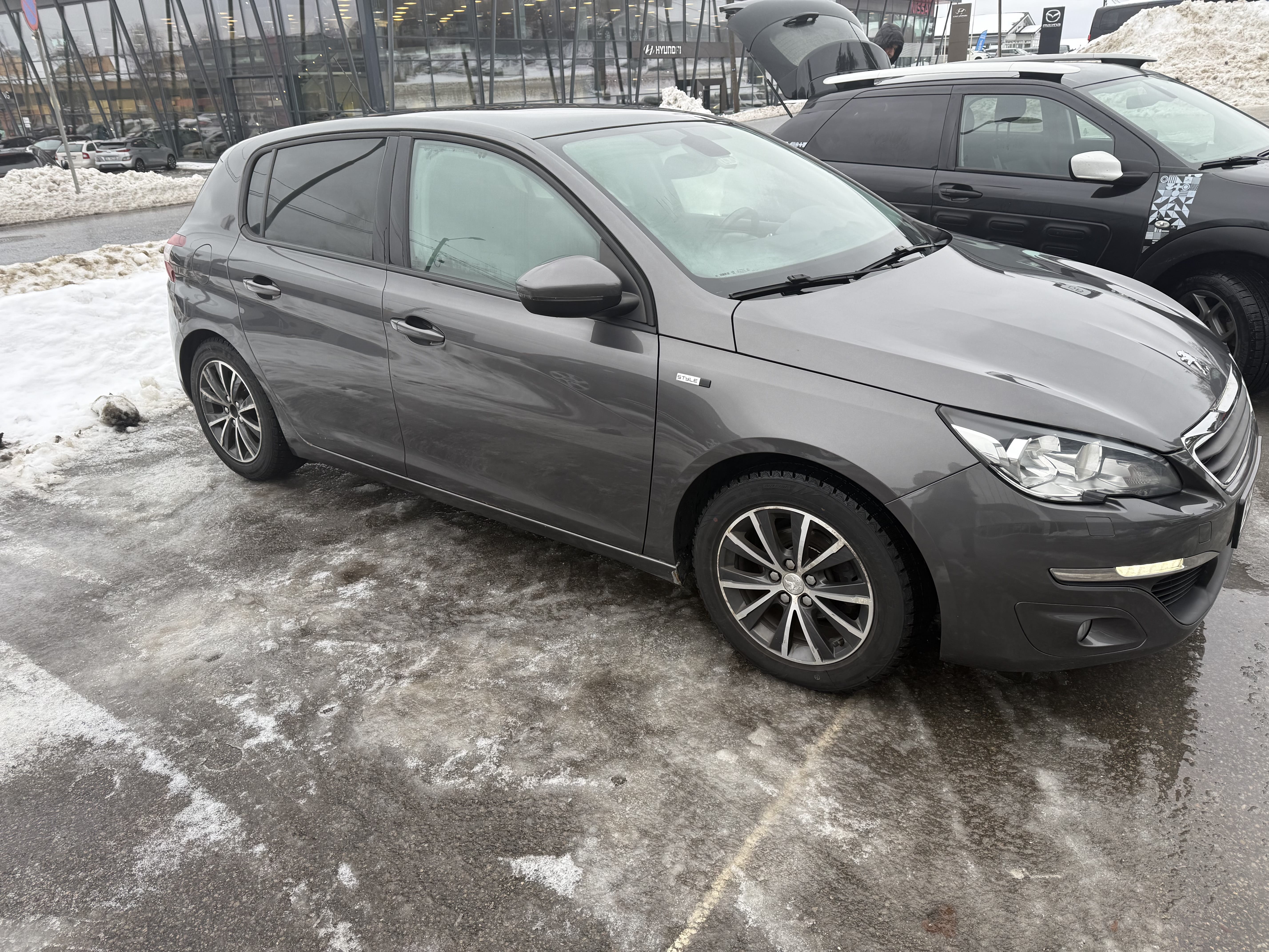 Peugeot 308 Komfortabel, drivstoffgjerrig og velholdt med Aircondition
