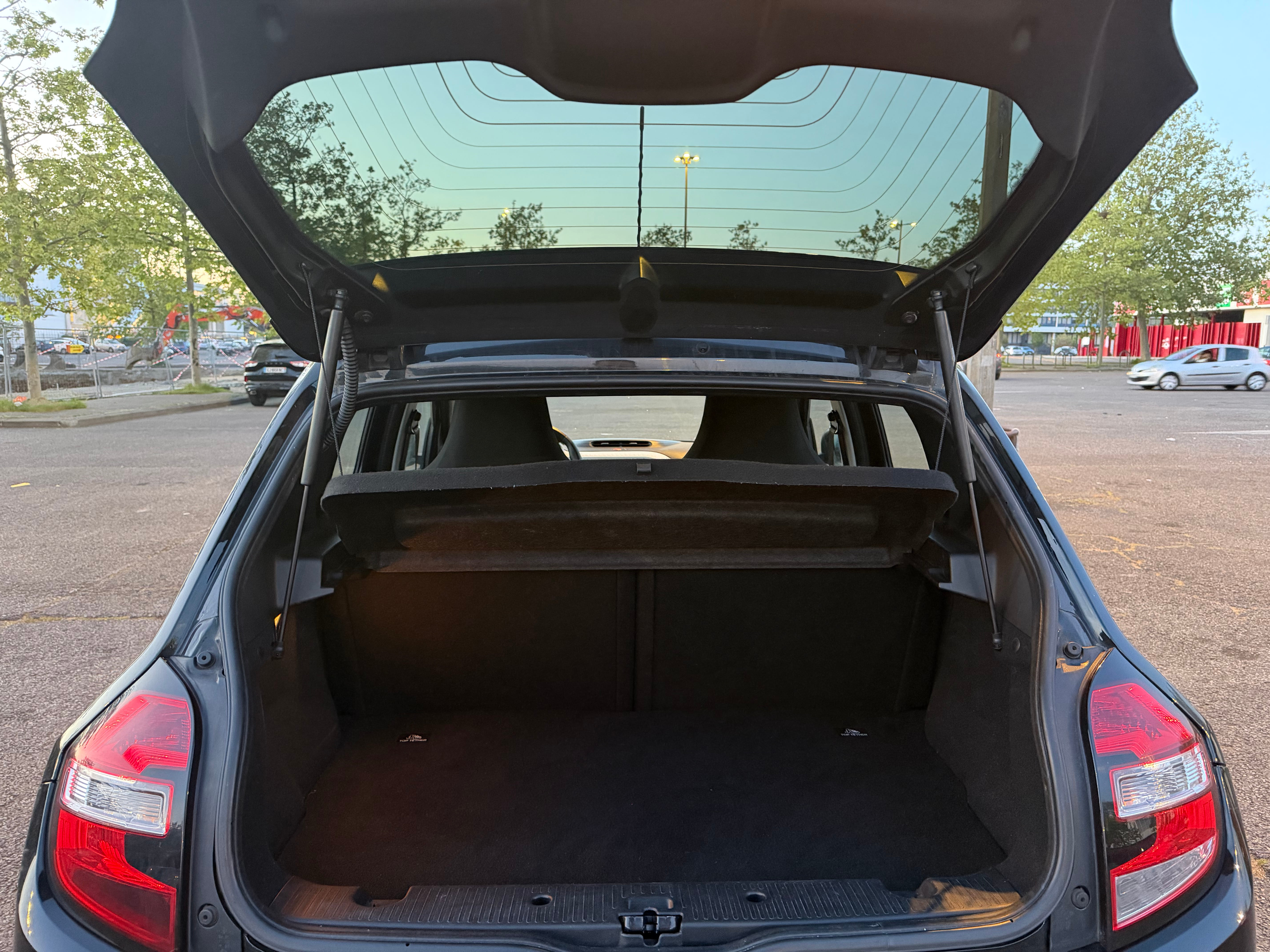 Renault Twingo III 1.0 SCE