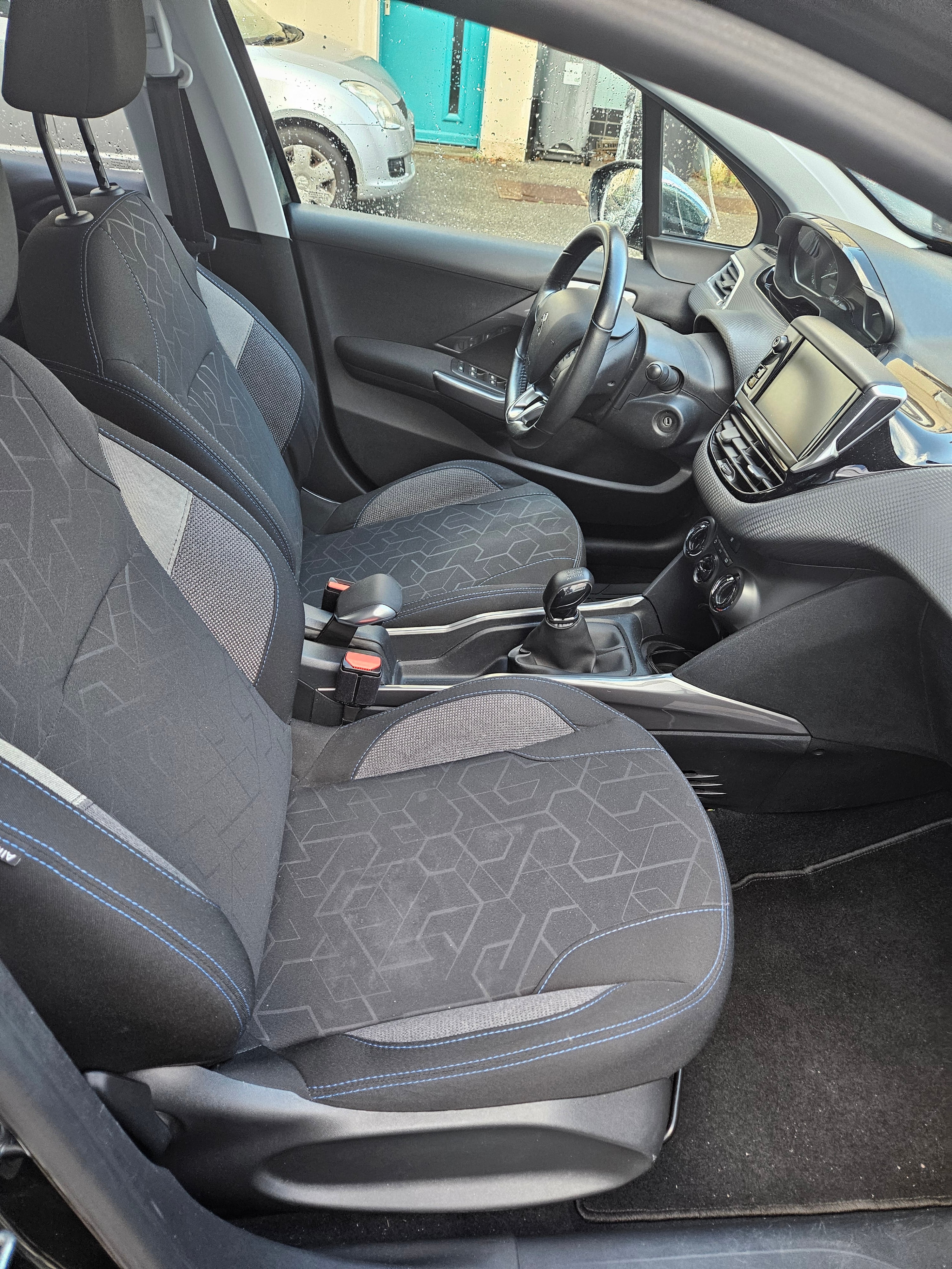 Peugeot 2008 avec Climatisation