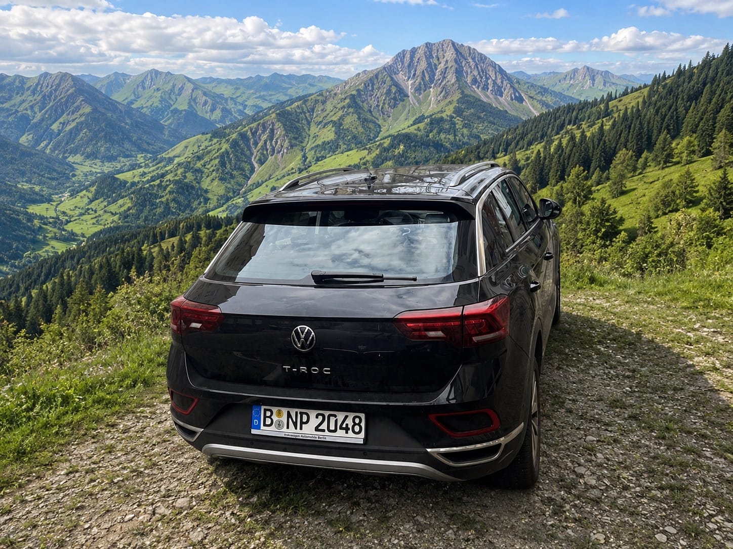 Volkswagen T-Roc mit Dashcam