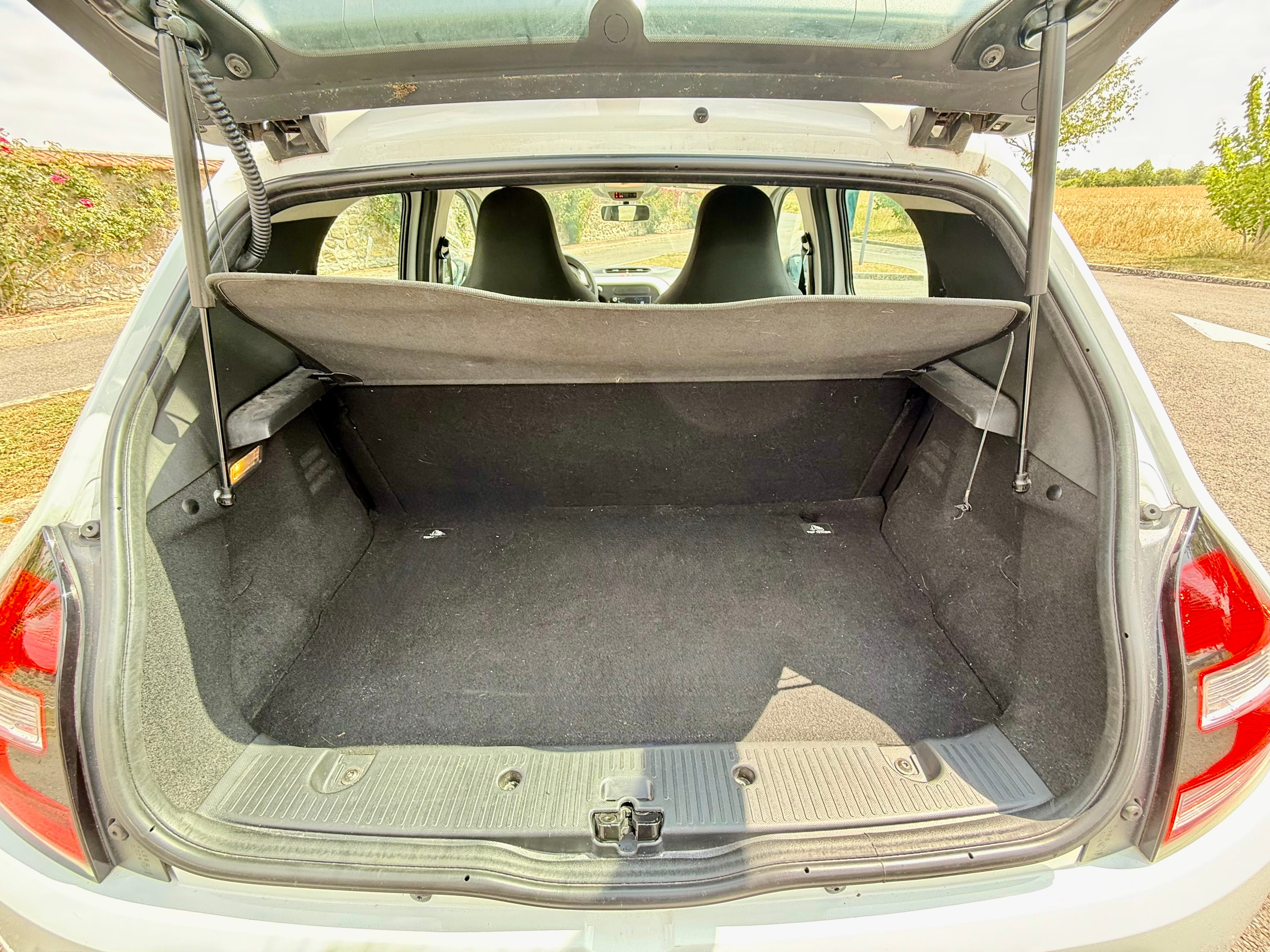Renault Twingo III avec Port USB