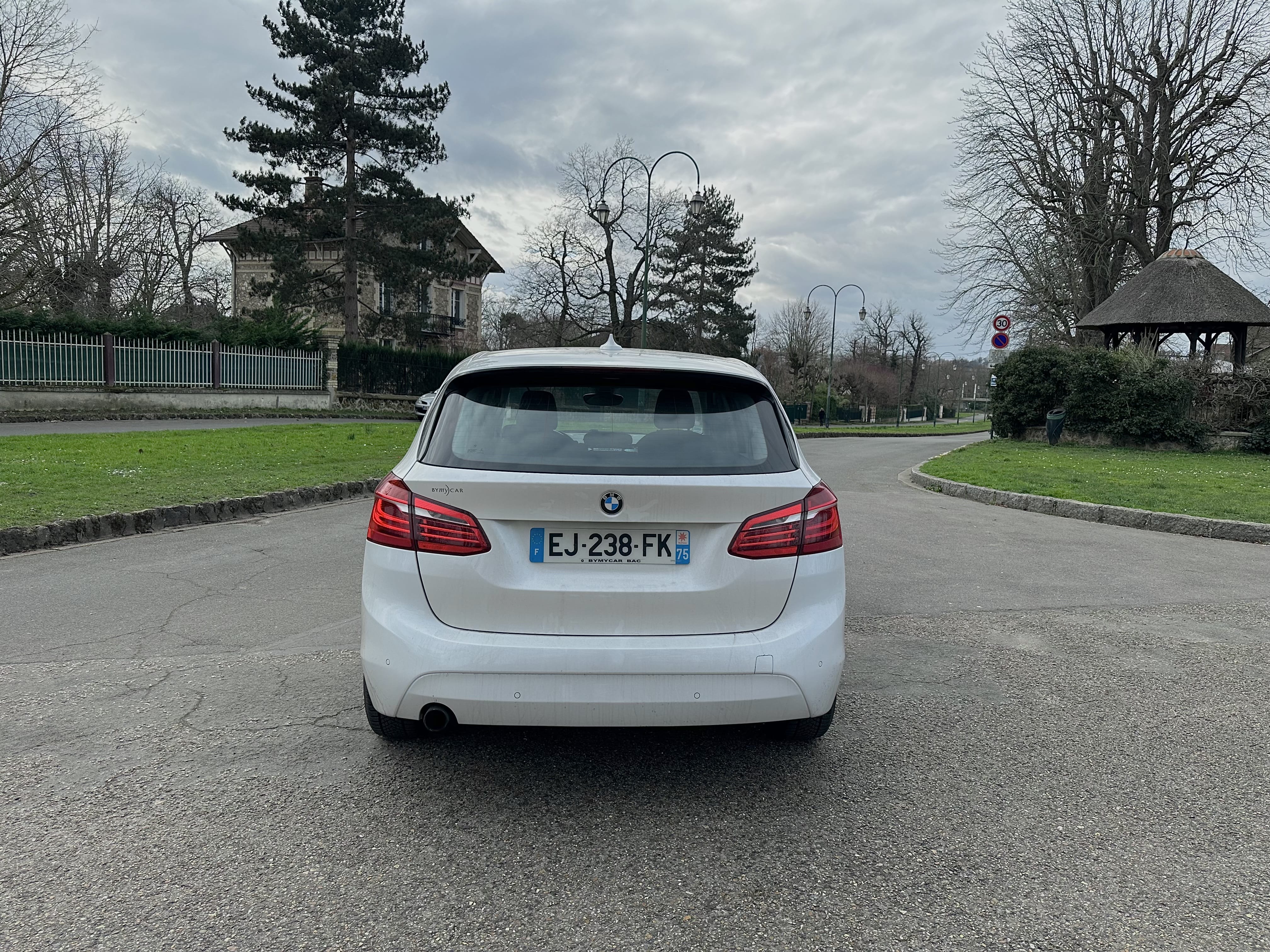 BMW Série 2 Active Tourer avec Siège bébé