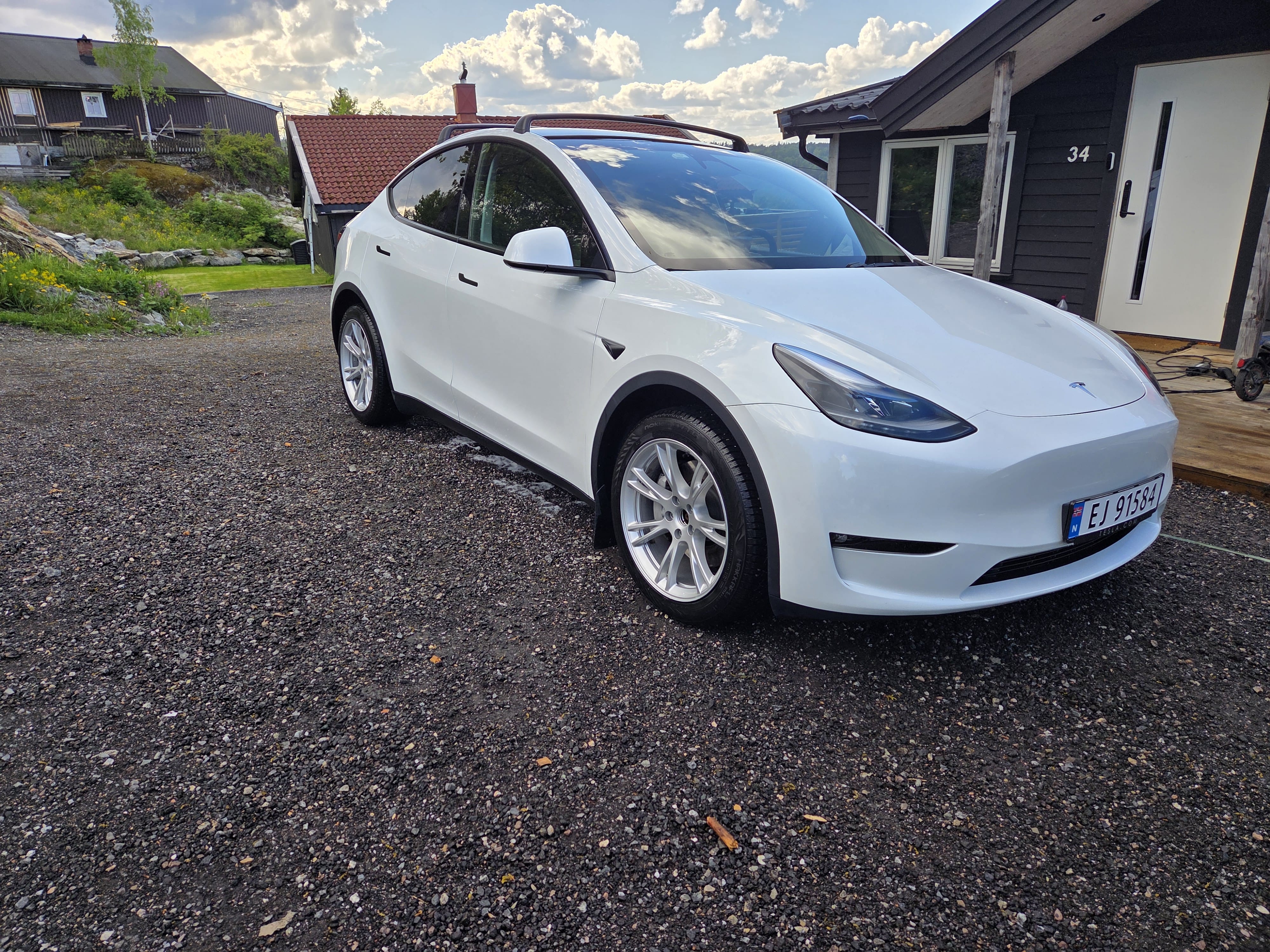 Tesla Model Y Long Range, 2024, Elektrisk, automatisk