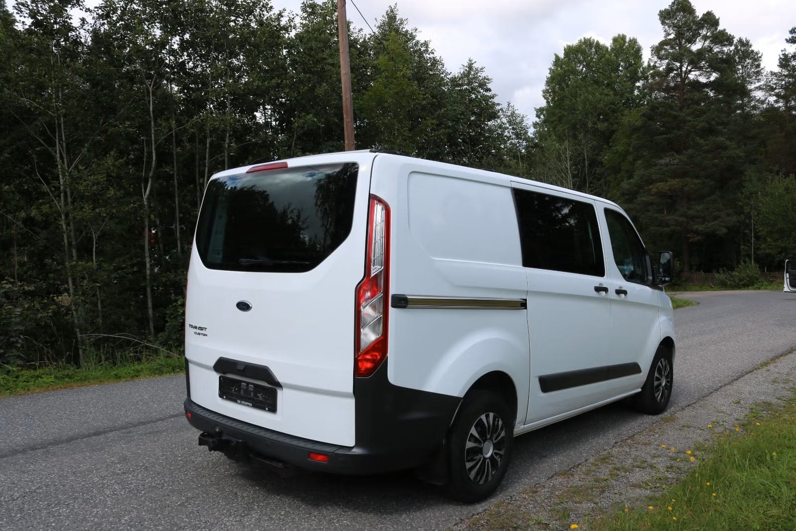 Ford Transit Custom Varebil med GPS
