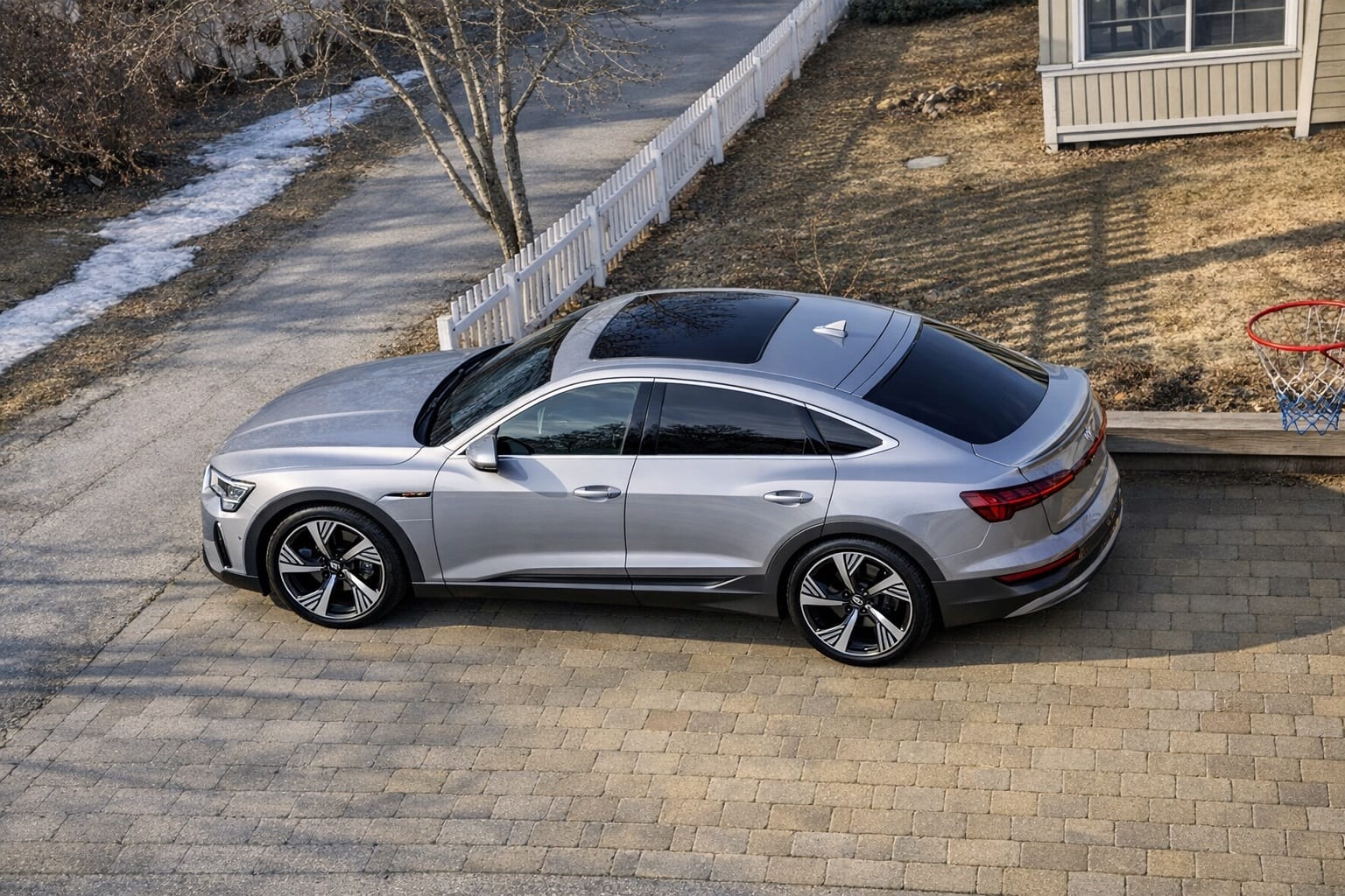 Audi e-tron Sportback S-Line med Bluetooth audio