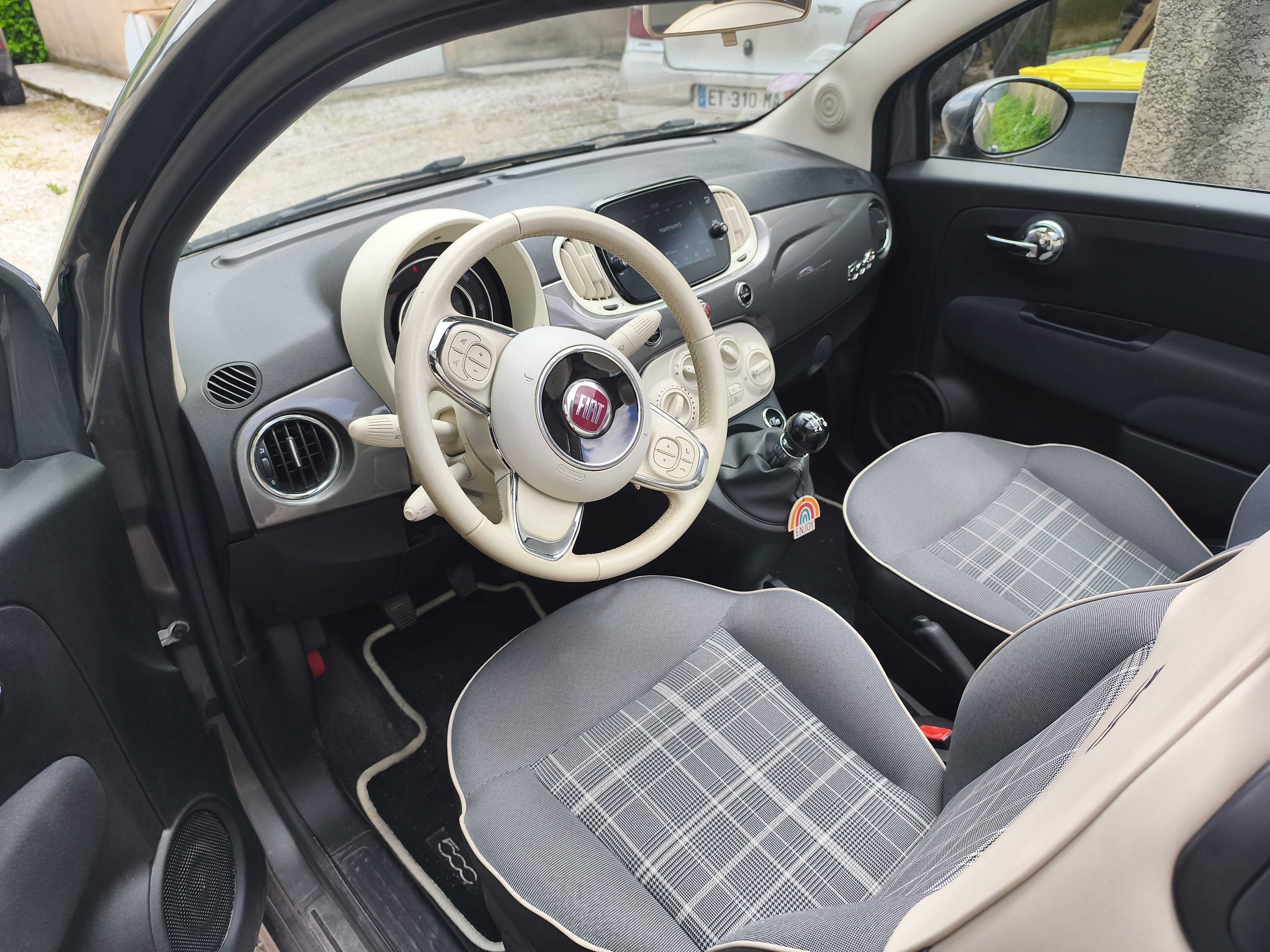 Fiat 500 C with Cruise control