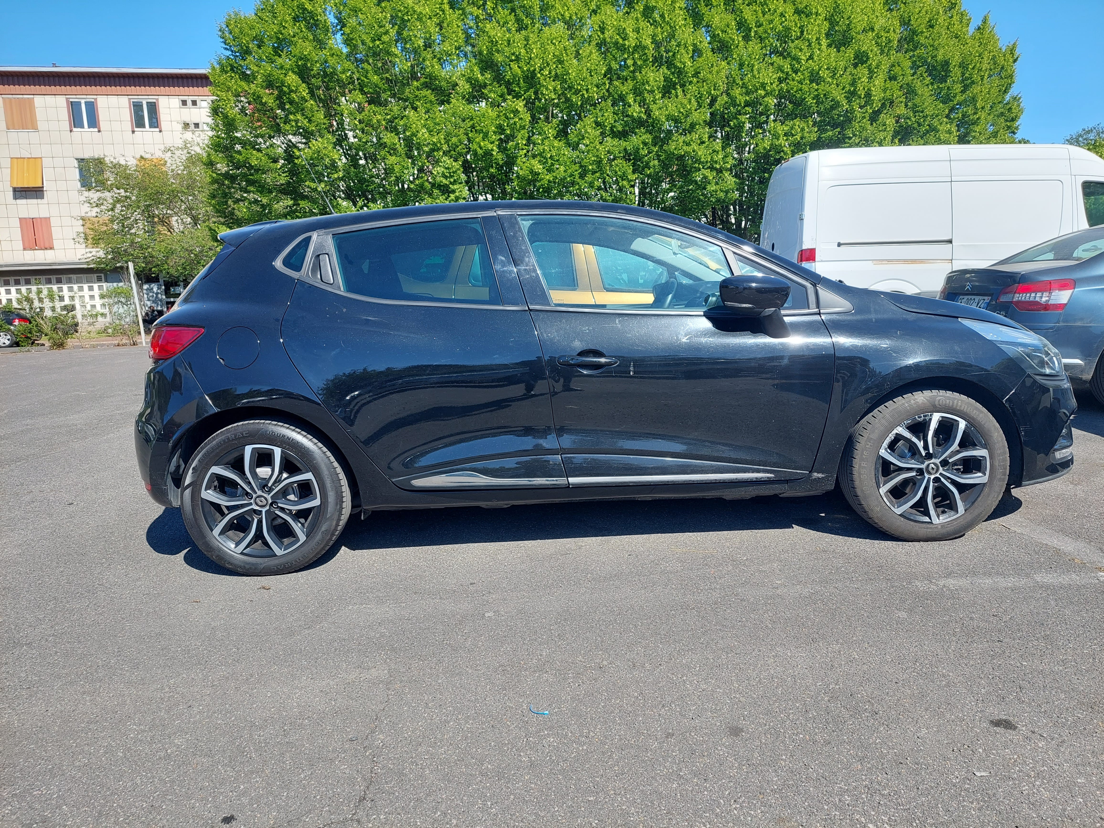 Renault Clio avec Climatisation