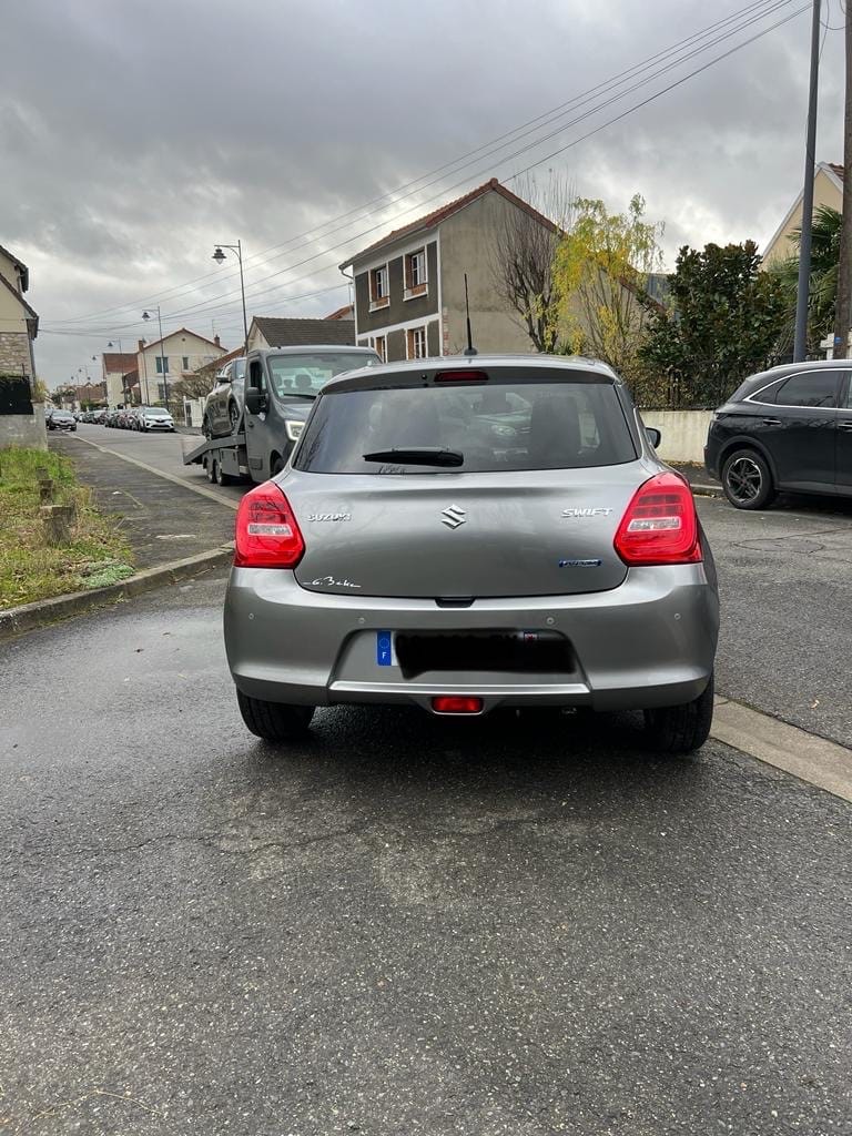 Suzuki Swift avec Régulateur de vitesse