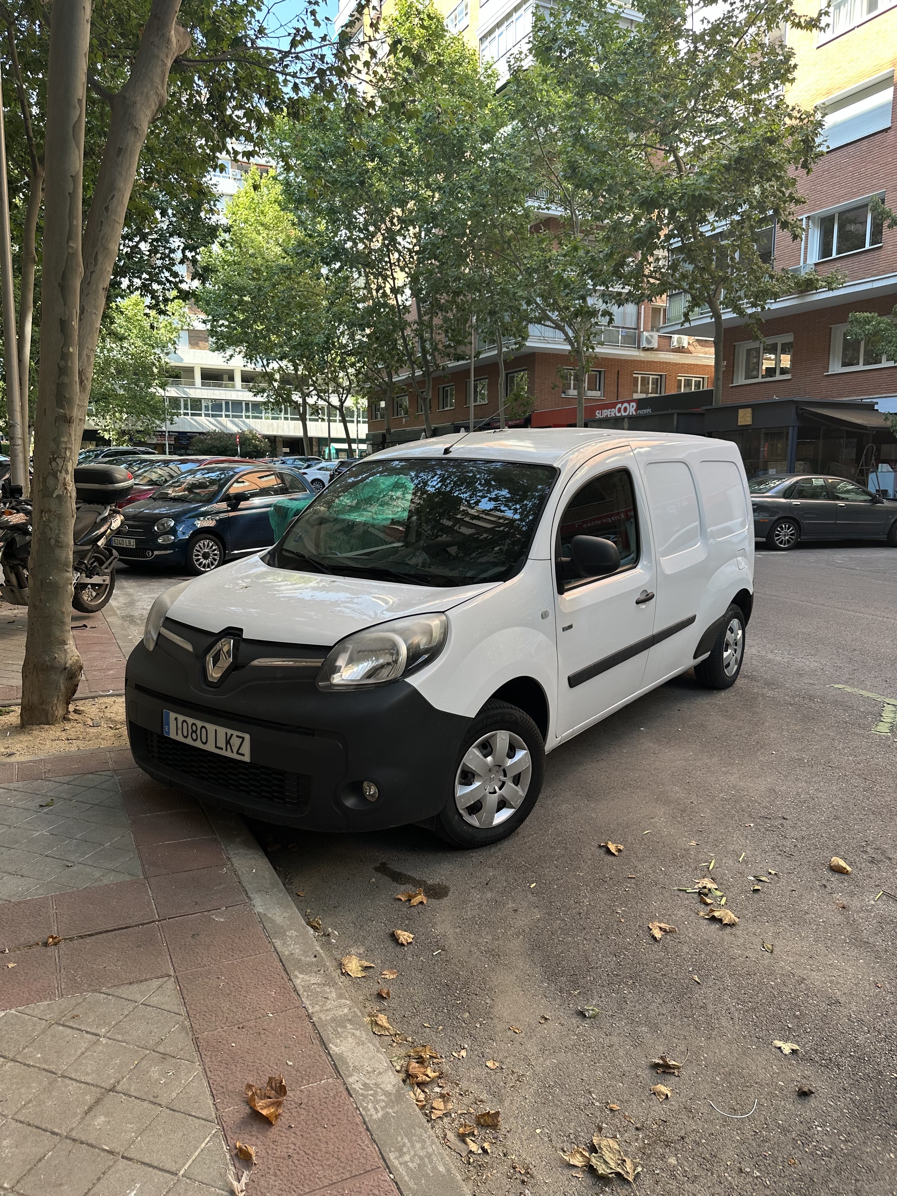 Renault Kangoo Furgoneta Electrica, estacionala donde quieras, 2020, Eléctrico, Automático