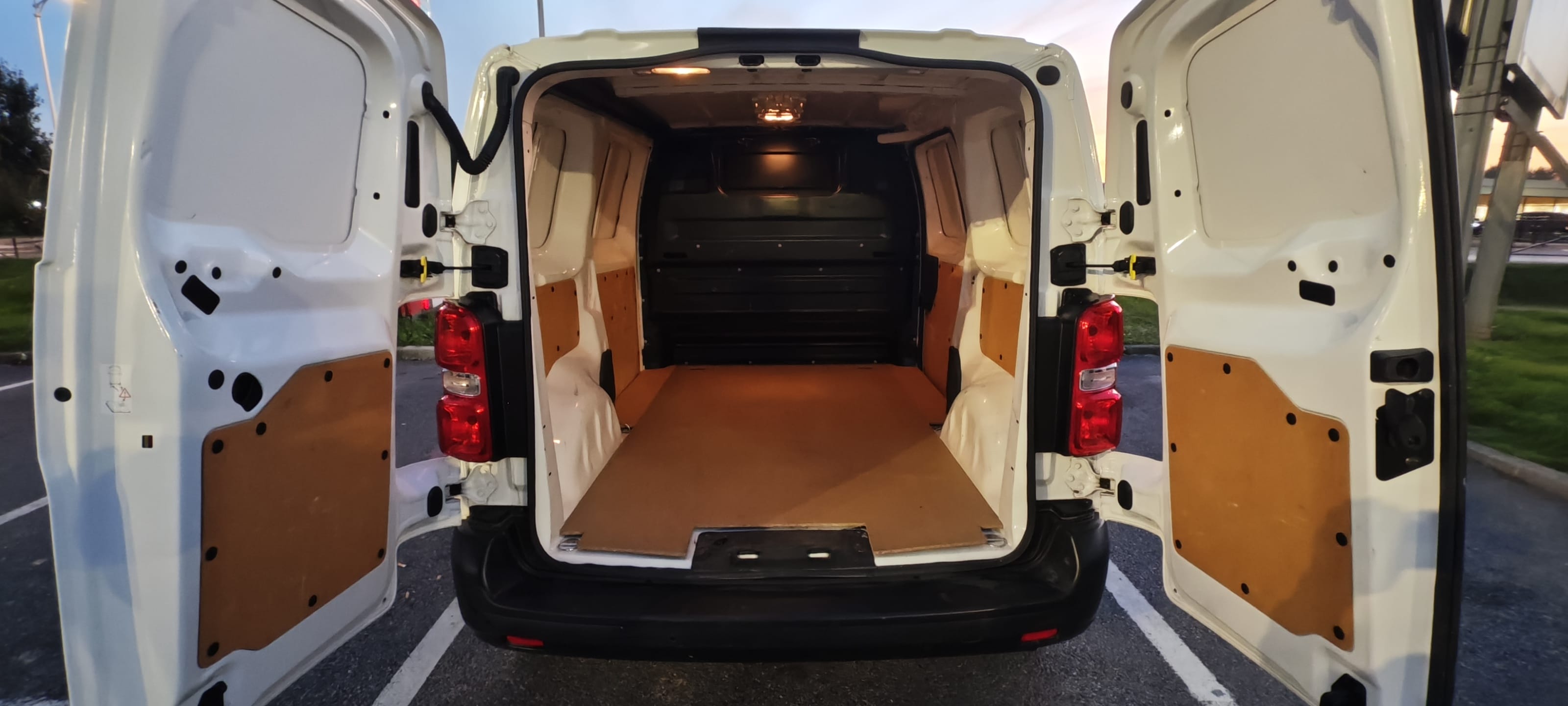 Citroen Jumpy avec Apple CarPlay