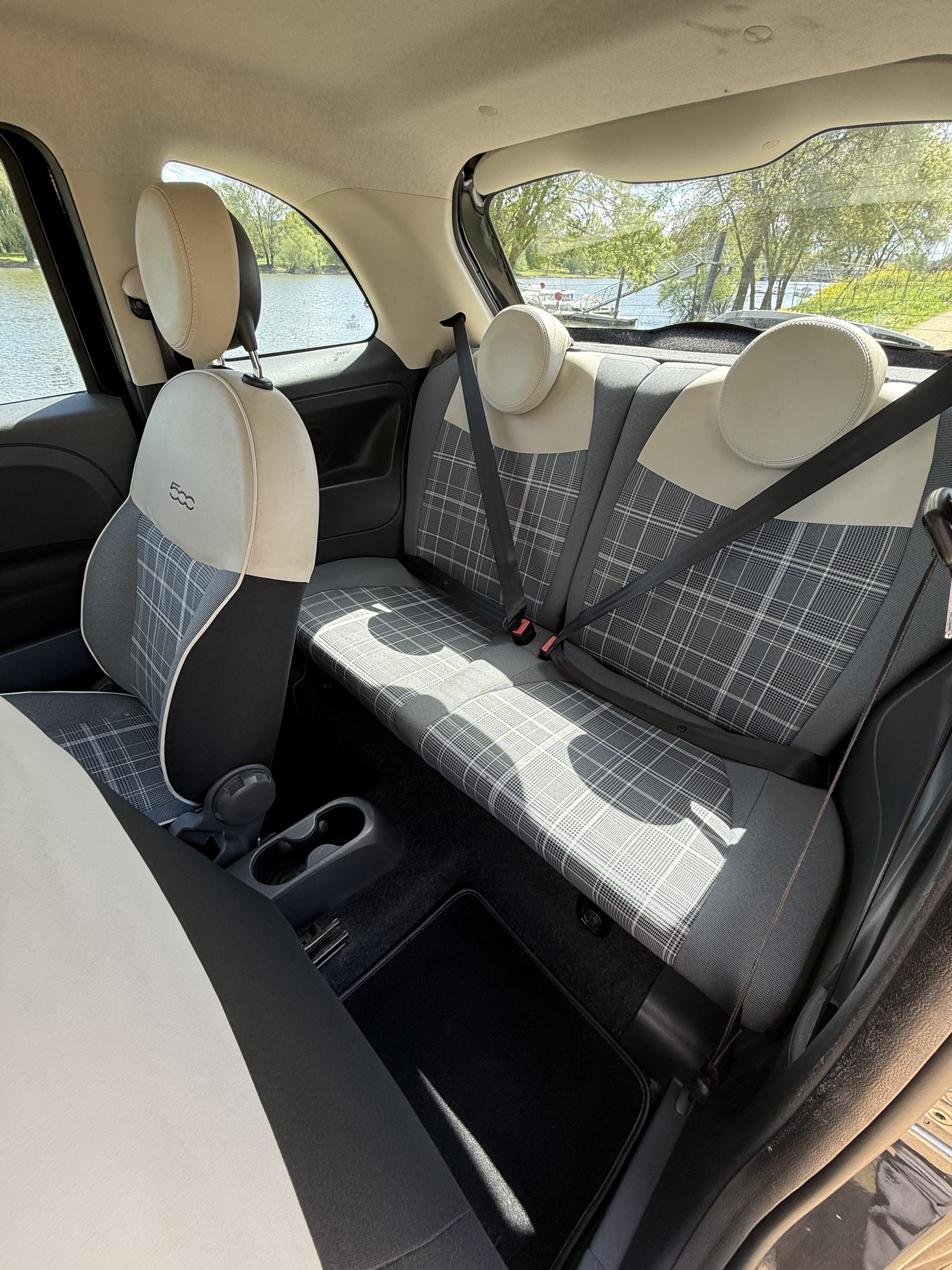 Fiat 500 Lounge avec Entrée audio / iPod