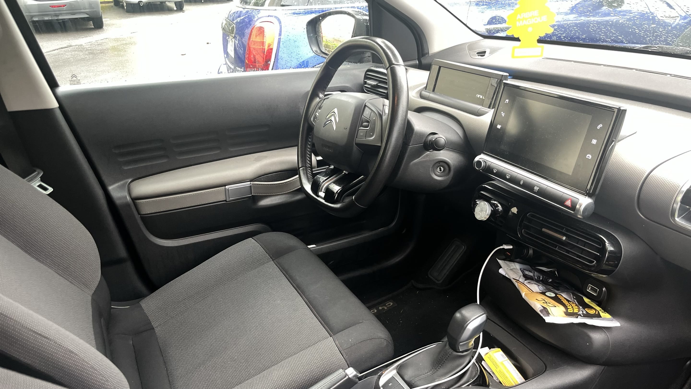 Citroen C4 avec GPS