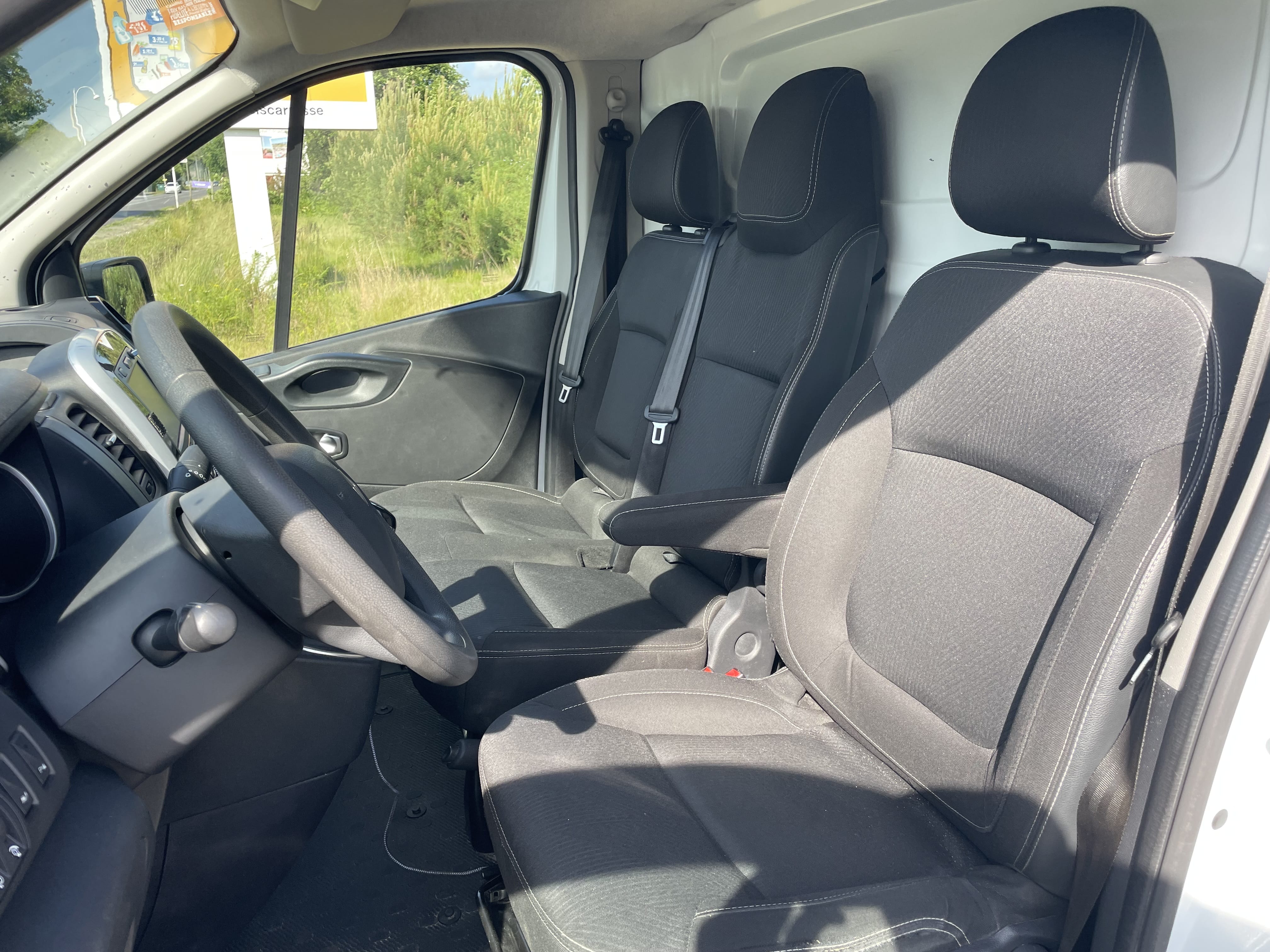 Renault Trafic avec Entrée audio / iPod