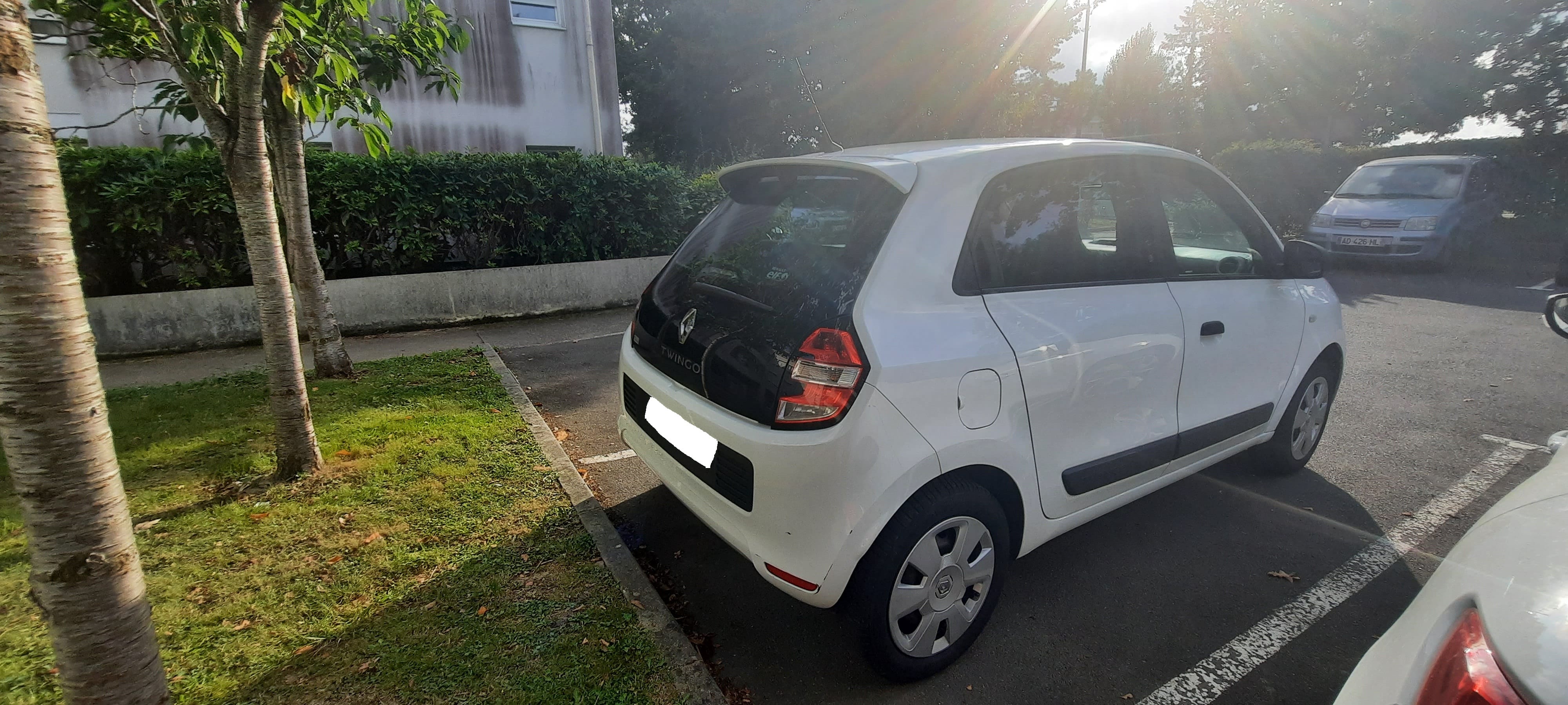 Renault Twingo III avec Entrée audio / iPod