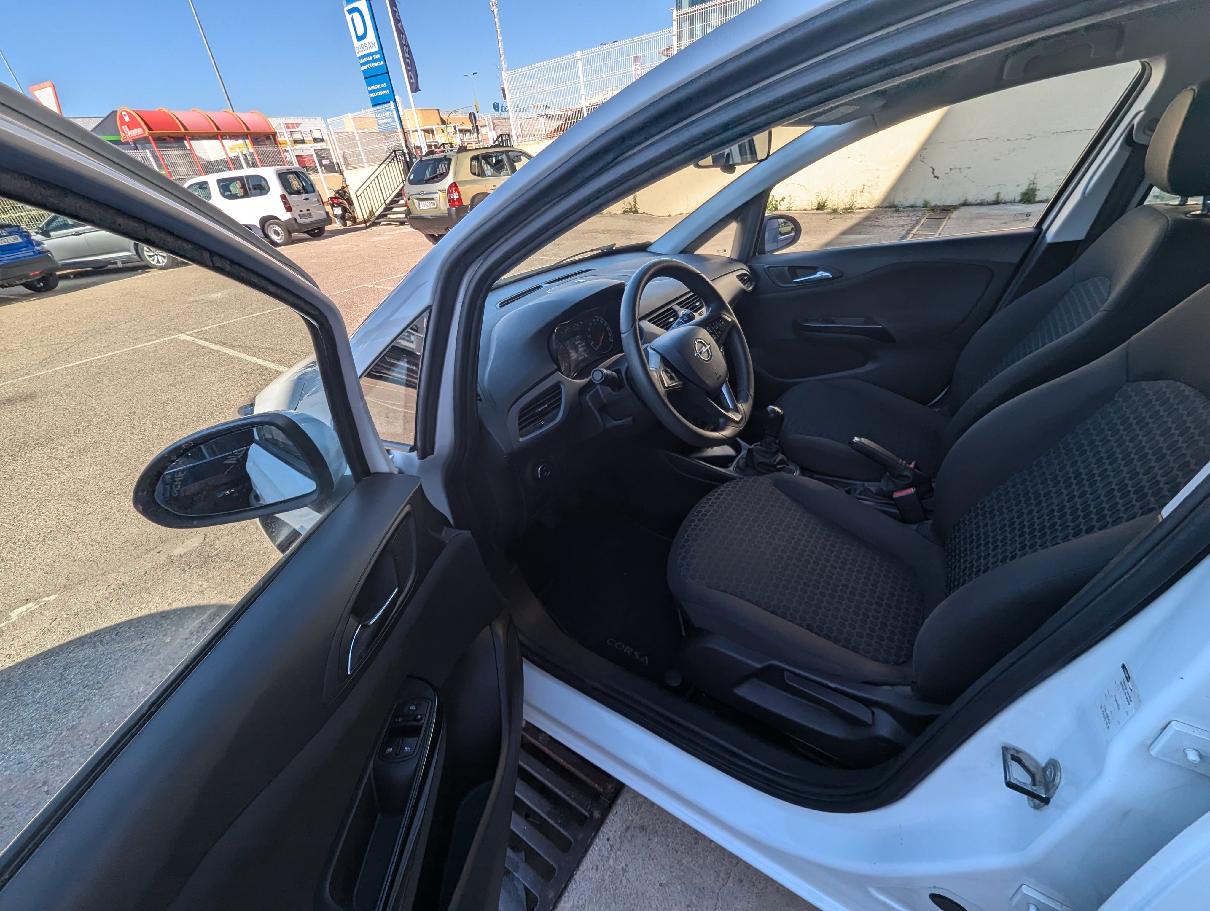 Opel Corsa con Aire acondicionado