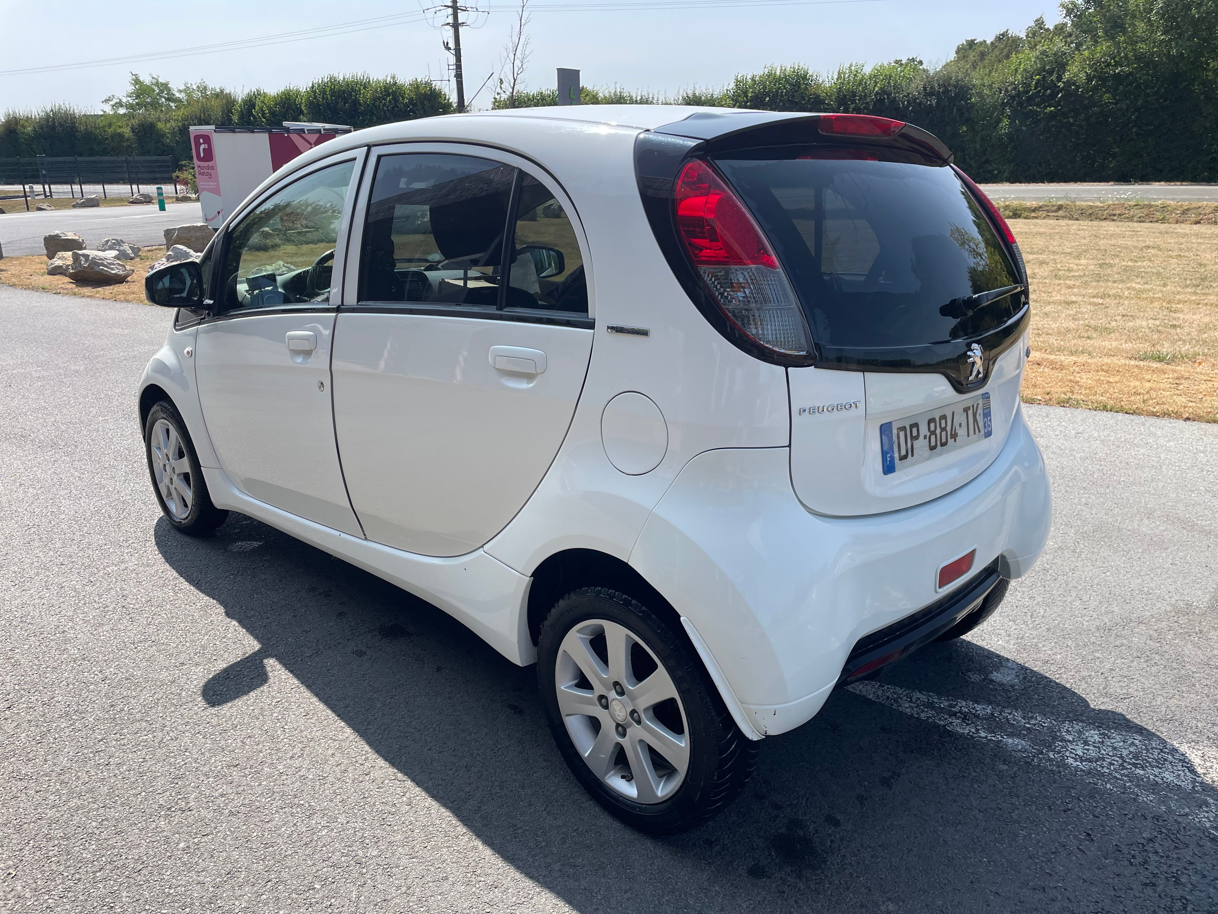 Peugeot iOn avec Audio Bluetooth