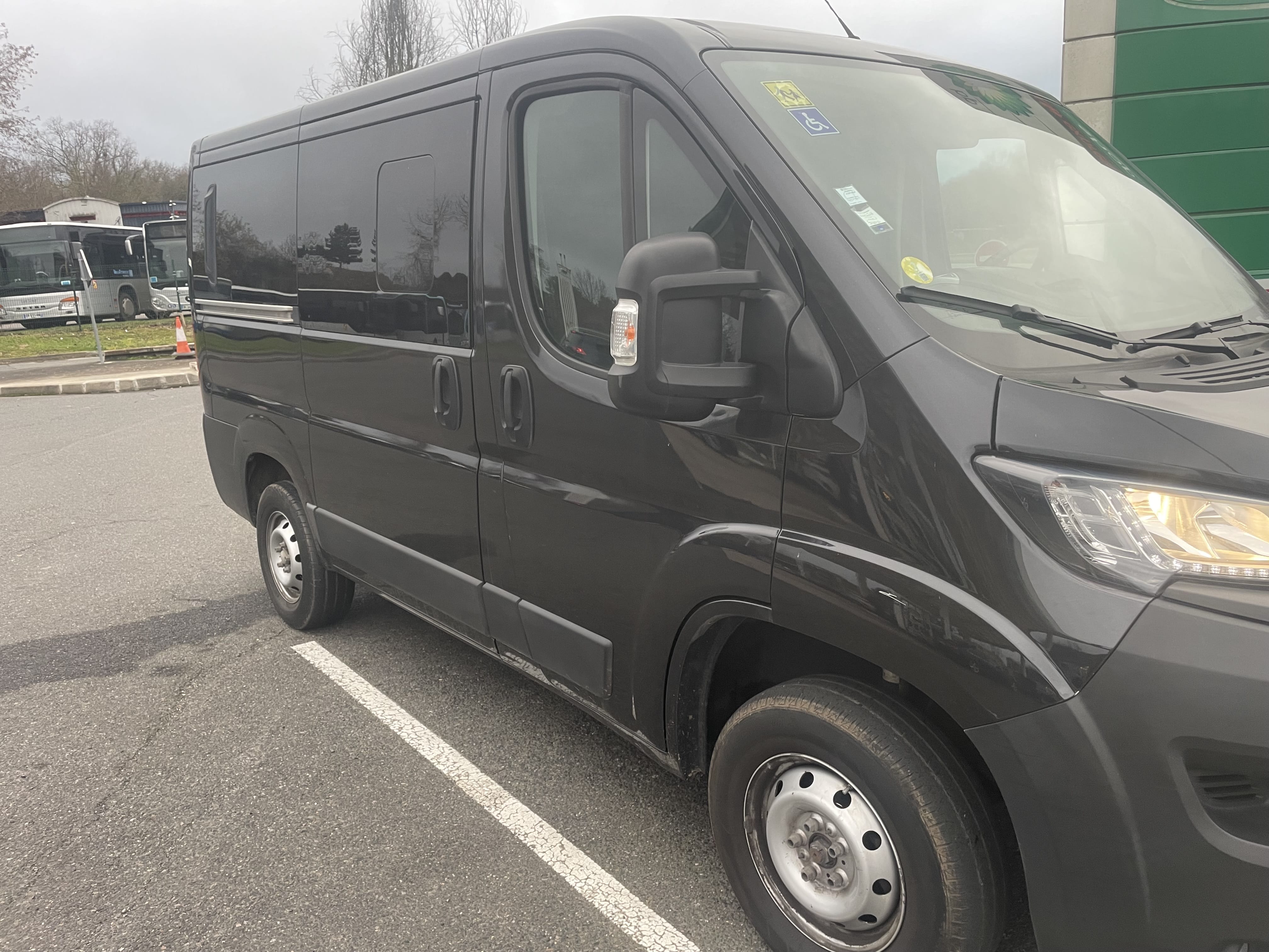 Peugeot Boxer Combi avec Climatisation