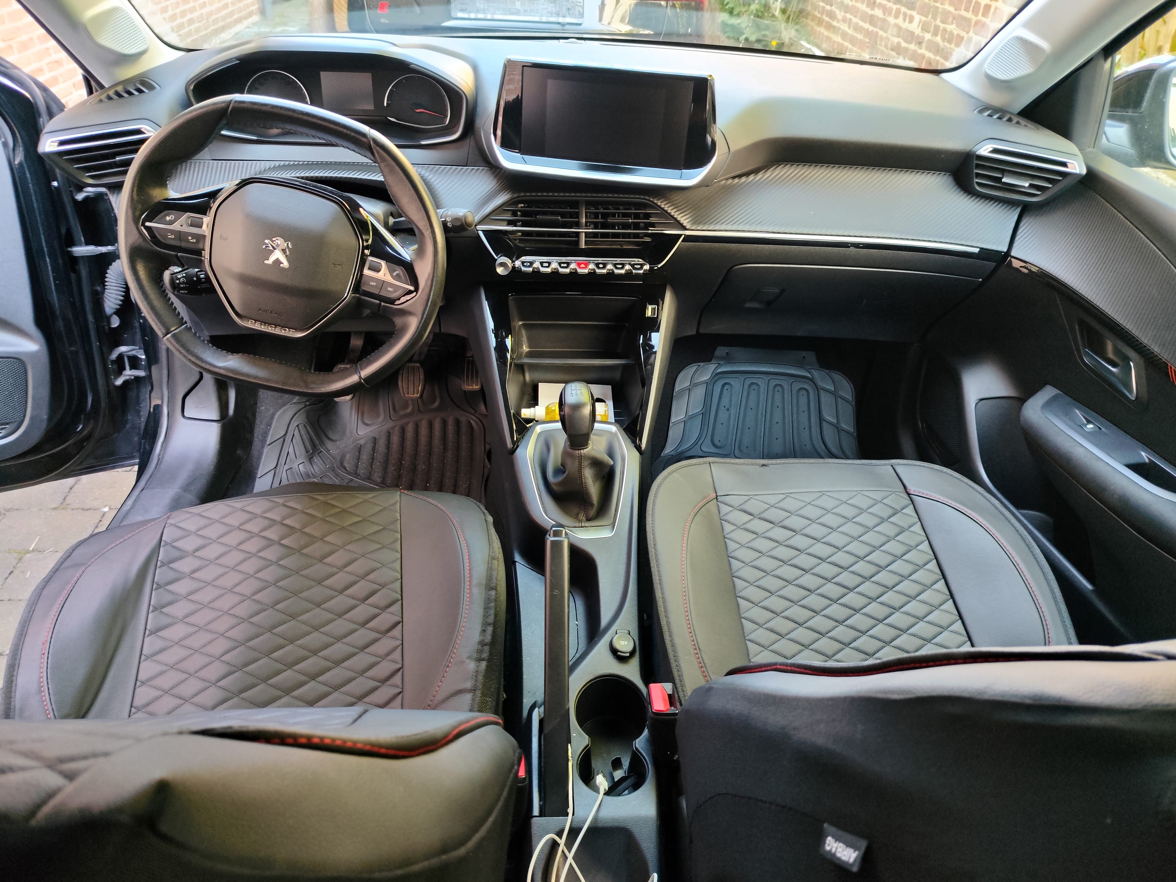 Peugeot 208 avec Android Auto