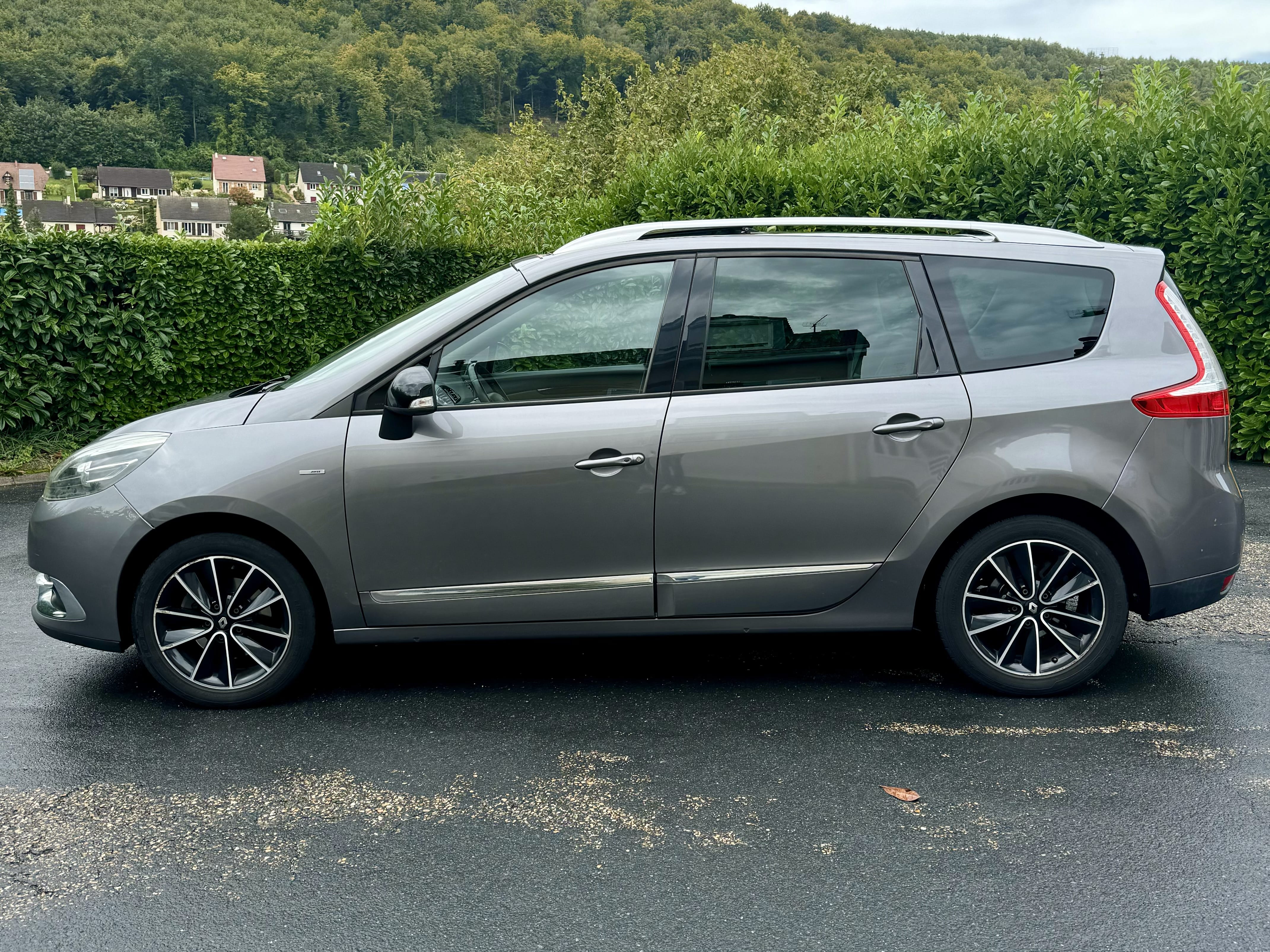 Renault Grand Scenic Bose avec Climatisation