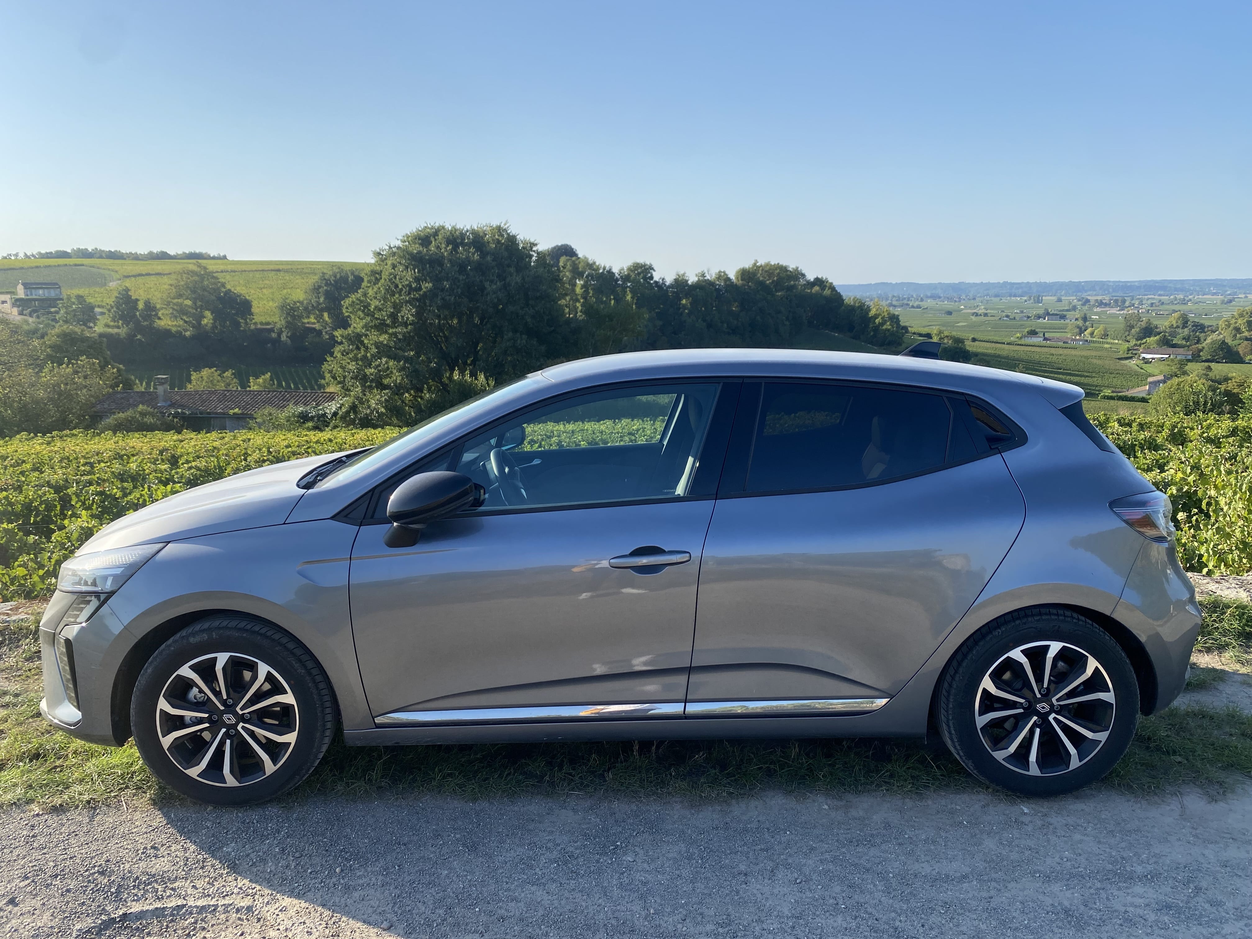 Renault Clio E-tech avec Climatisation