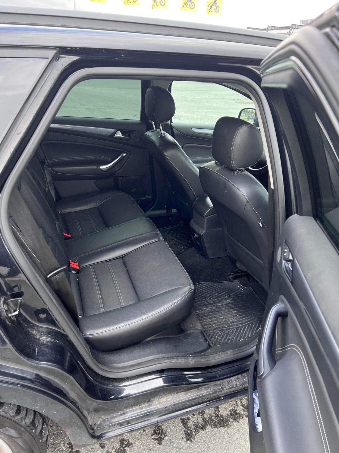 Ford Mondeo SW mit Anhängerkupplung