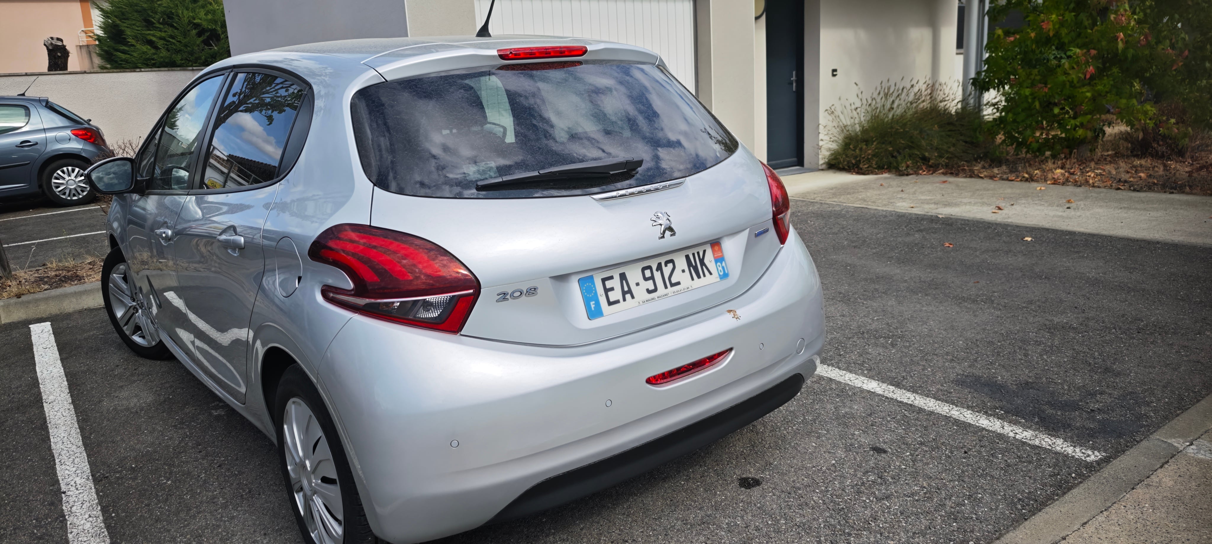 Peugeot 208 avec Caméra de recul