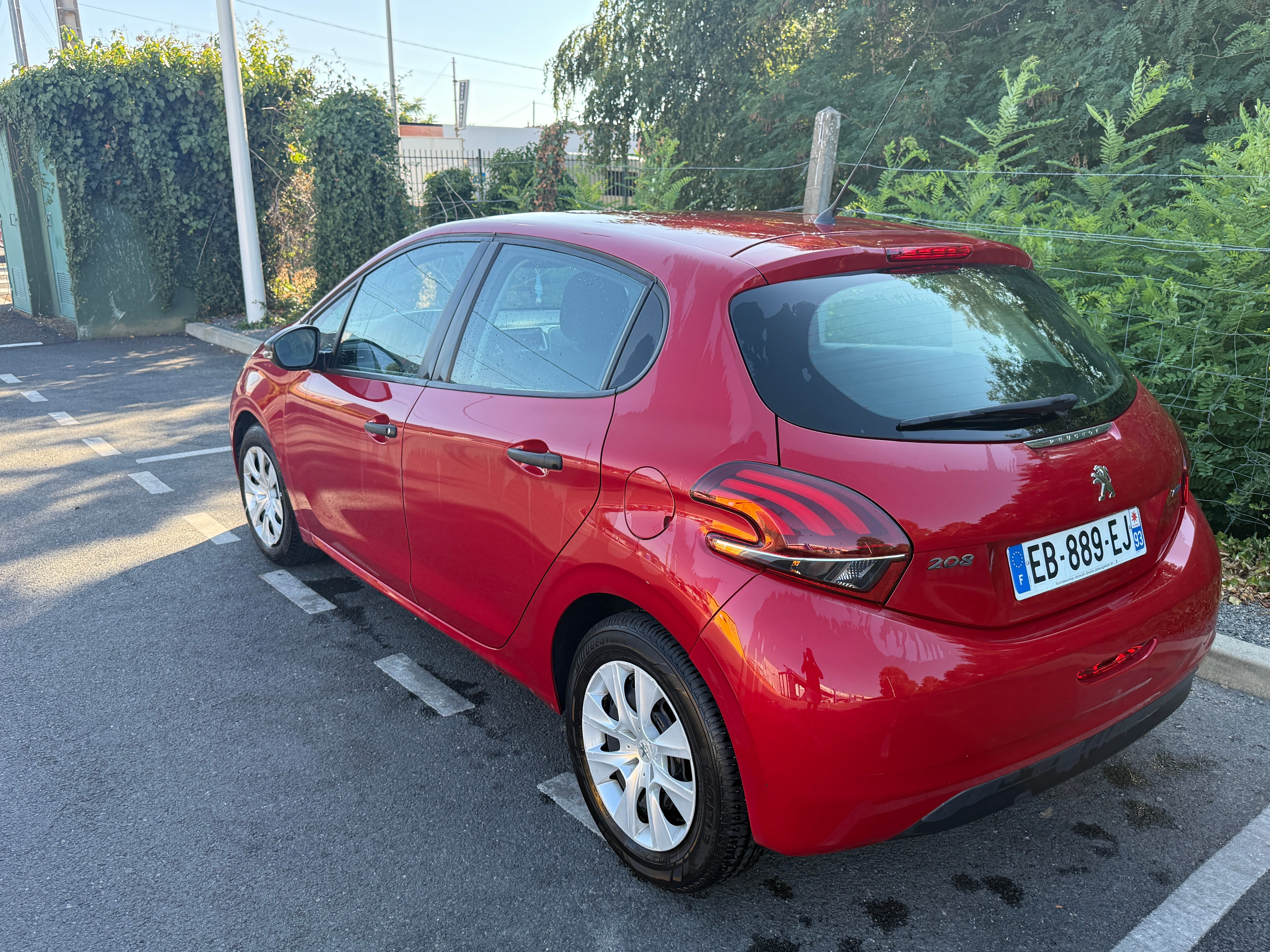Peugeot 208 avec Climatisation