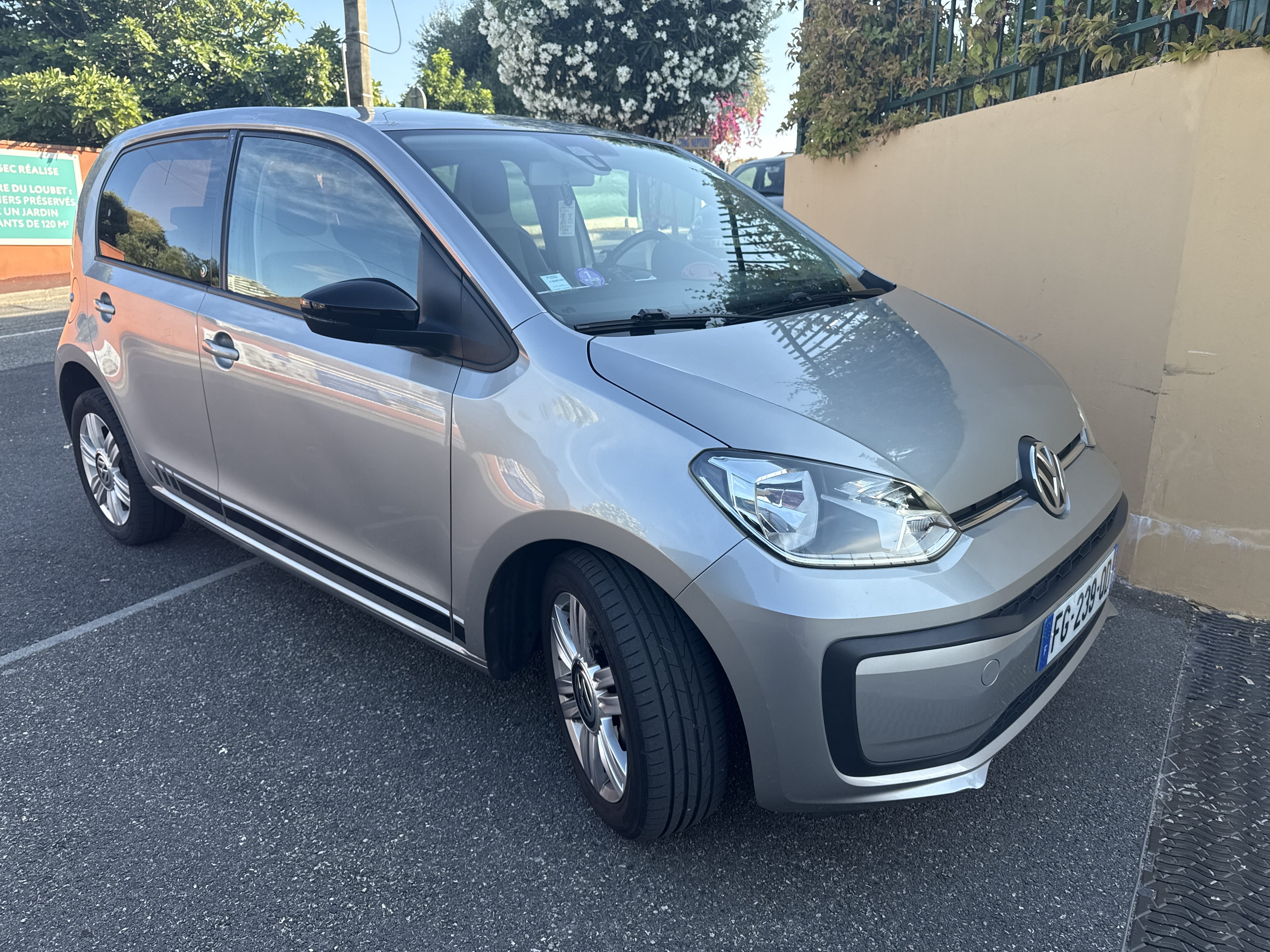 Volkswagen e-Up !, 2019, Essence 98