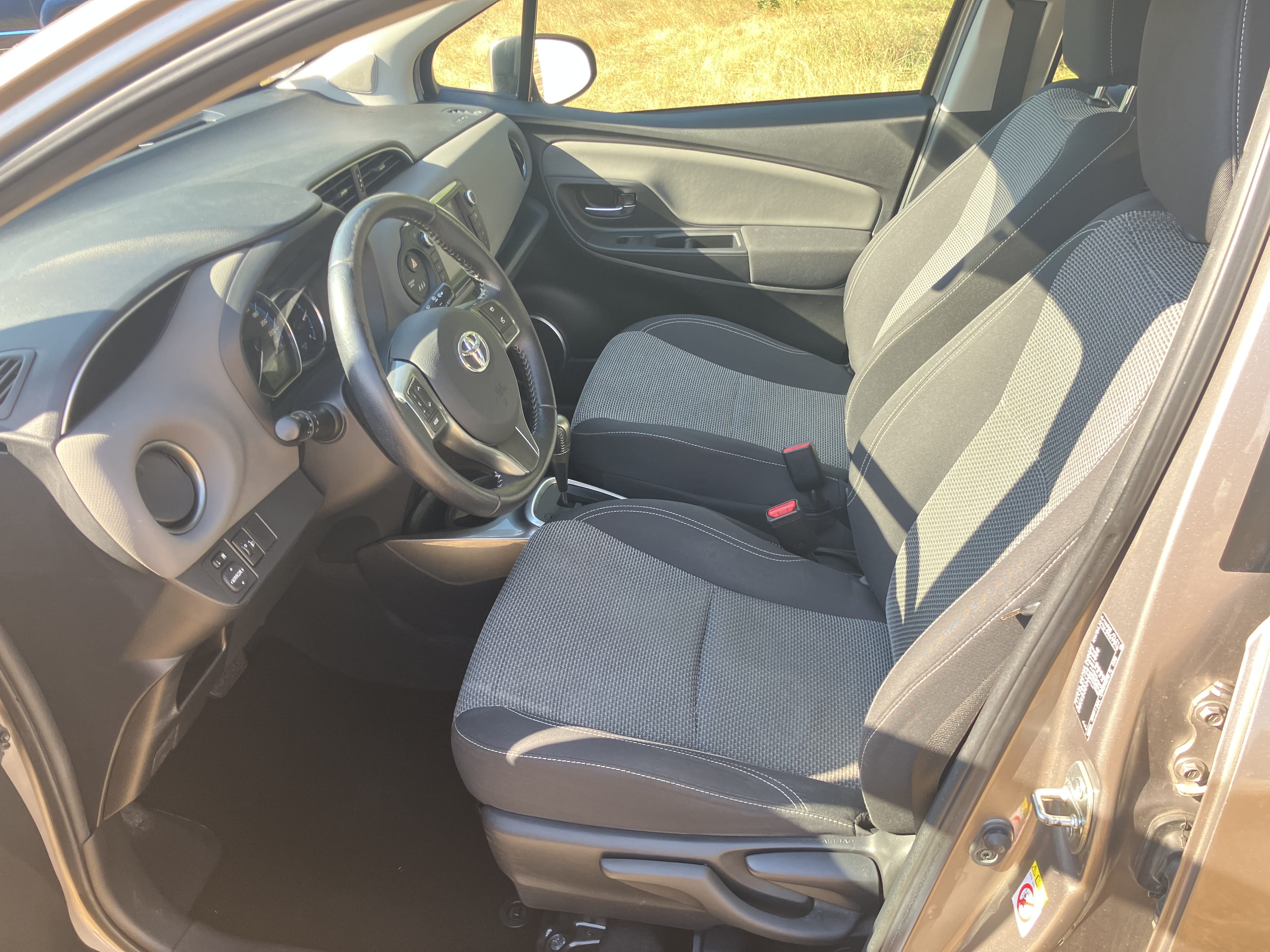 Toyota Yaris Hybride avec Audio Bluetooth