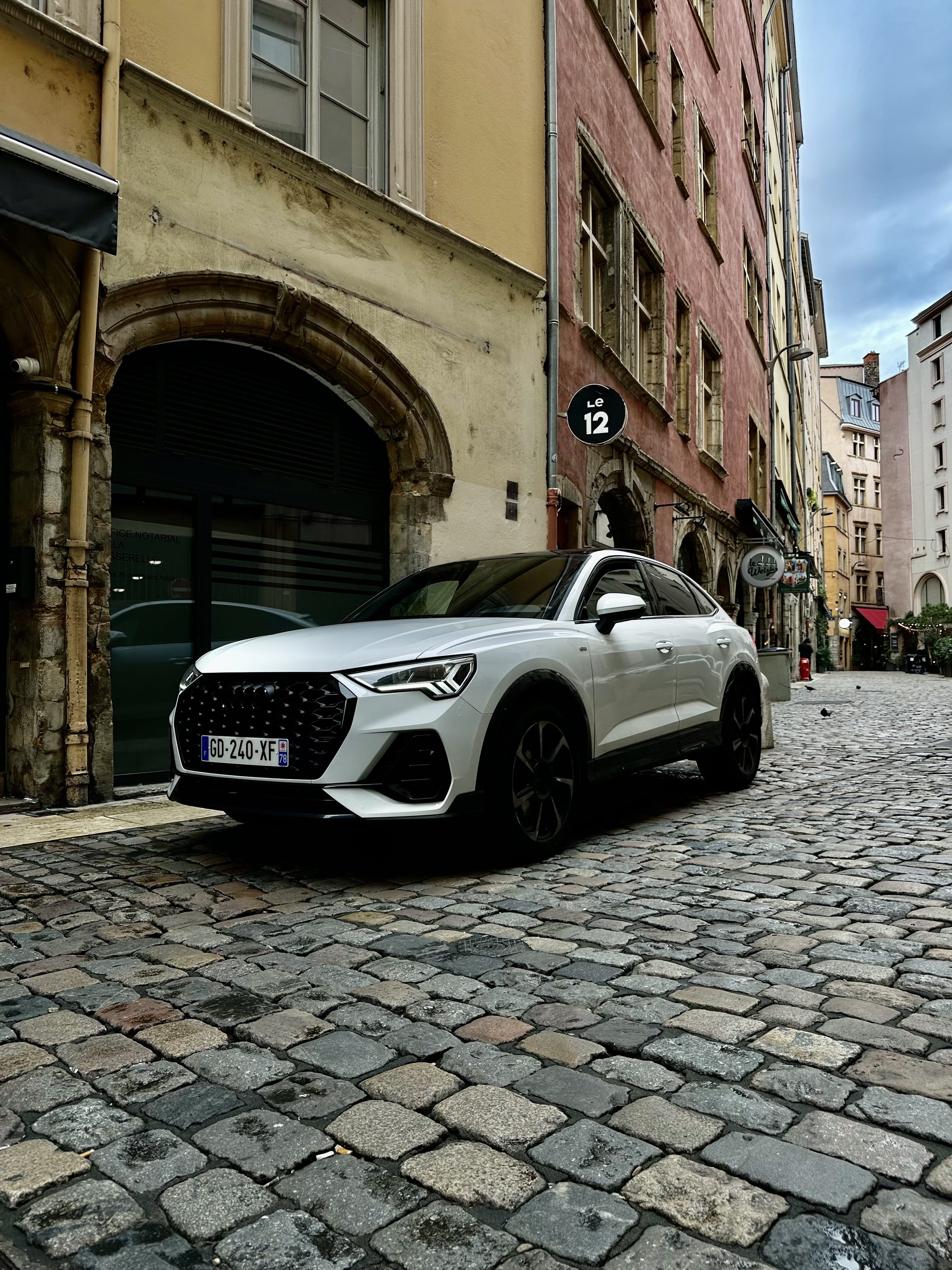 Audi Q3 Sportback S Line, 2021, Essence 95, automatique