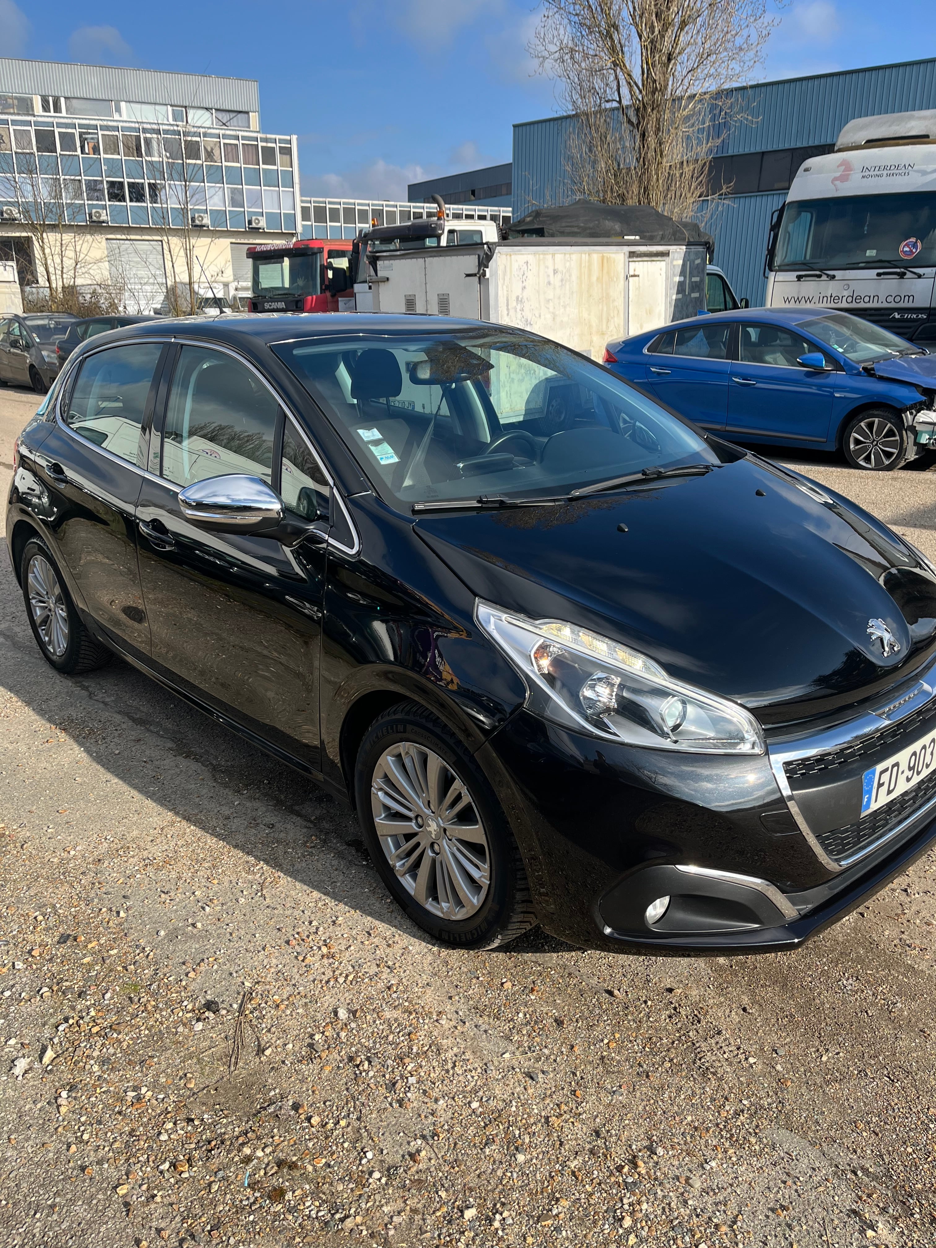 Peugeot 208 1.2