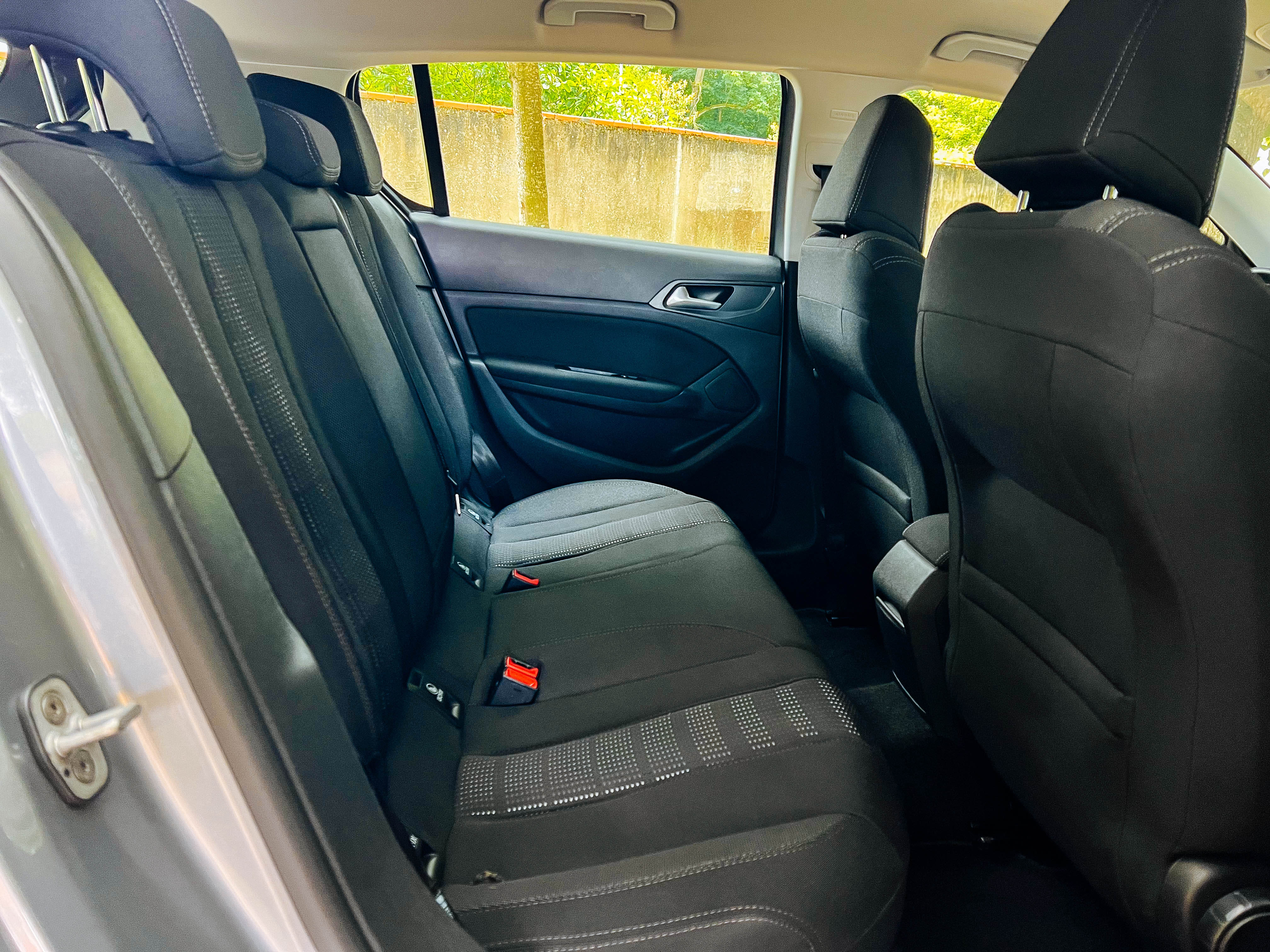 Peugeot 308 avec Quatre roues motrices