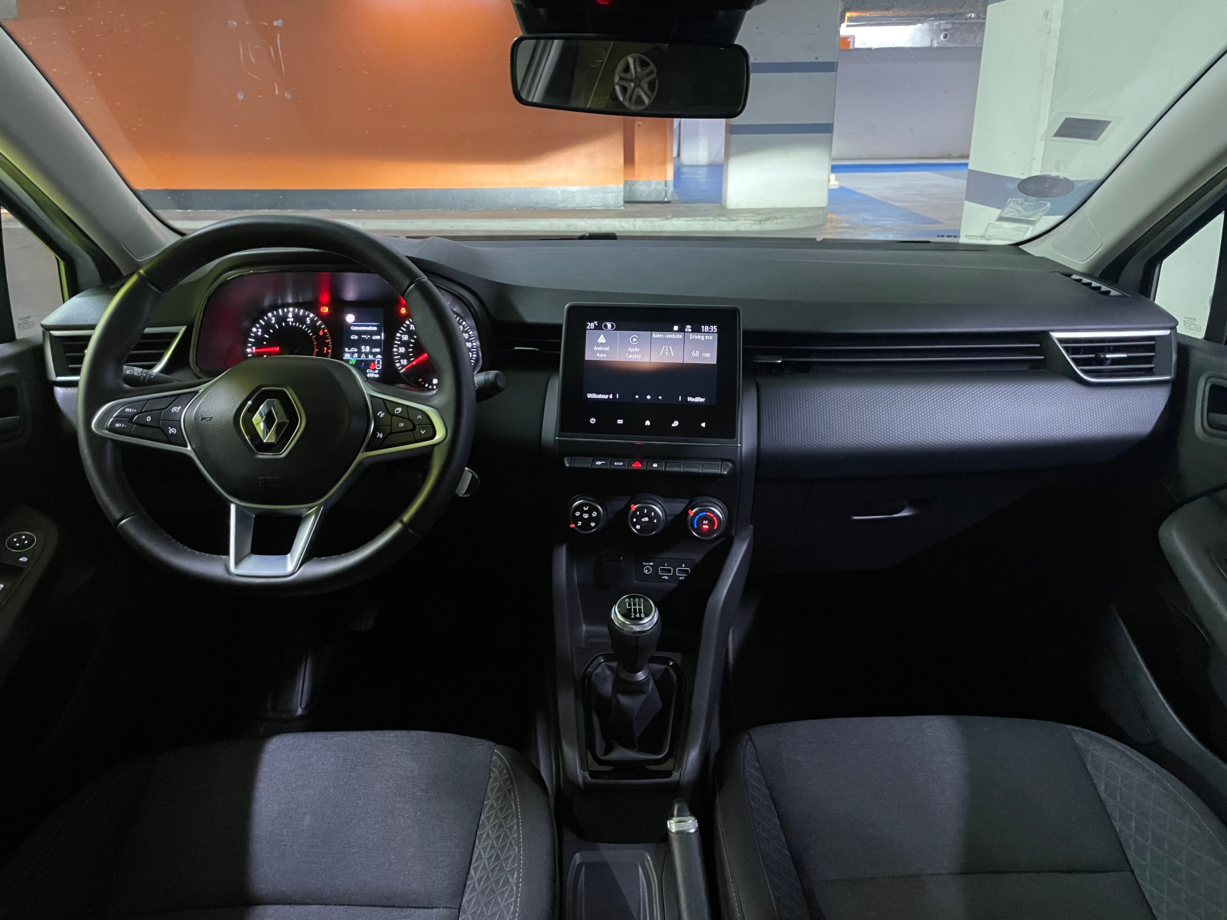 Renault Clio V • Parking Gare • Année avec Régulateur de vitesse